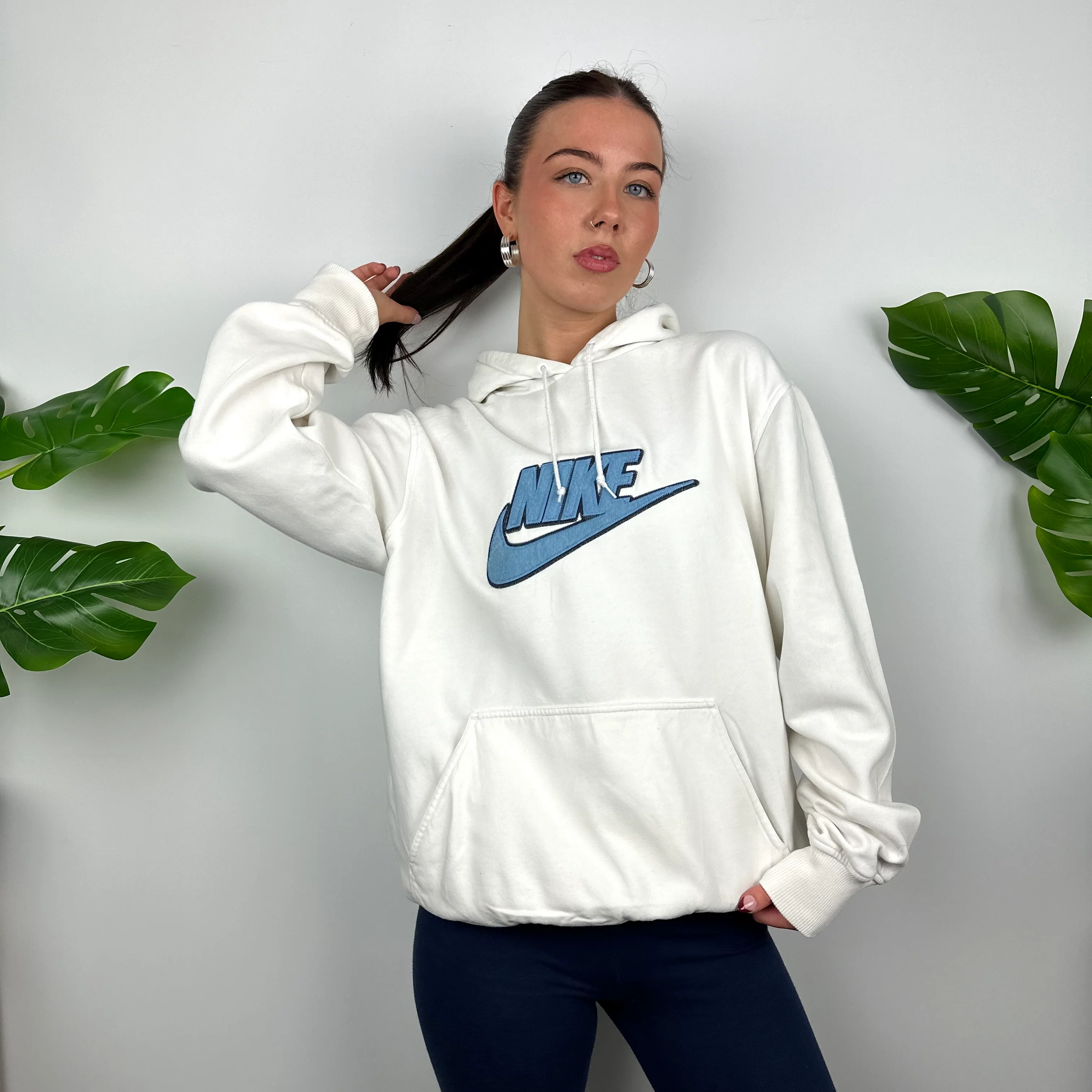 Nike RARE White Embroidered Spell Out Hoodie (L) - Image 5