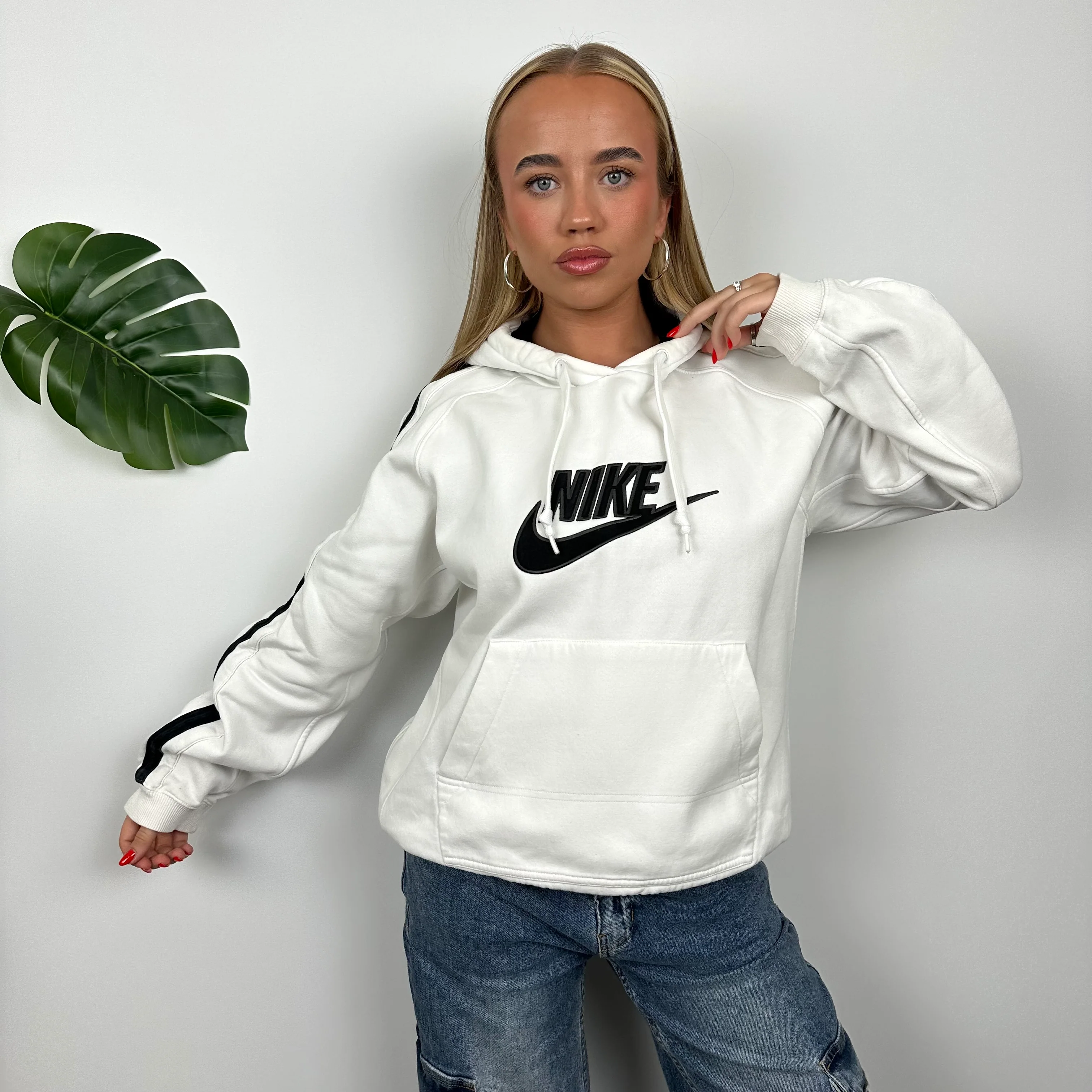 Nike RARE White Embroidered Spell out Hoodie (L) - Image 3