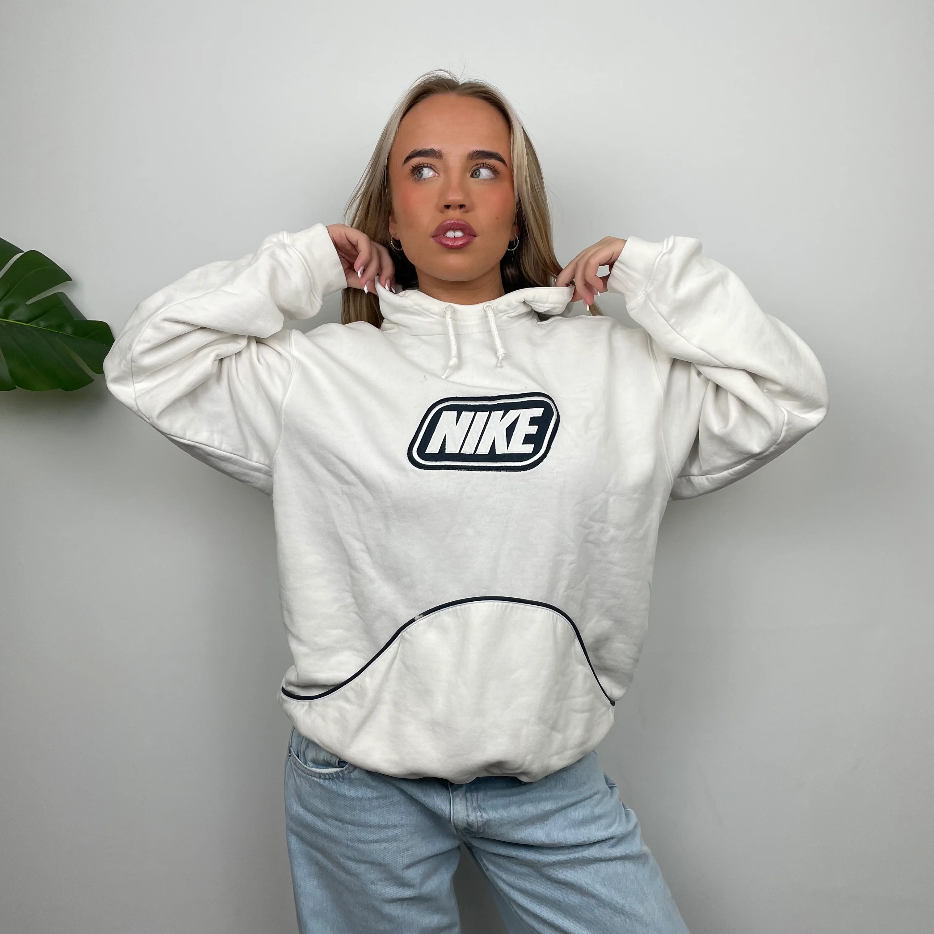 Nike RARE White Embroidered Spell Out Hoodie as worn by Molly Mae (M) - Image 5