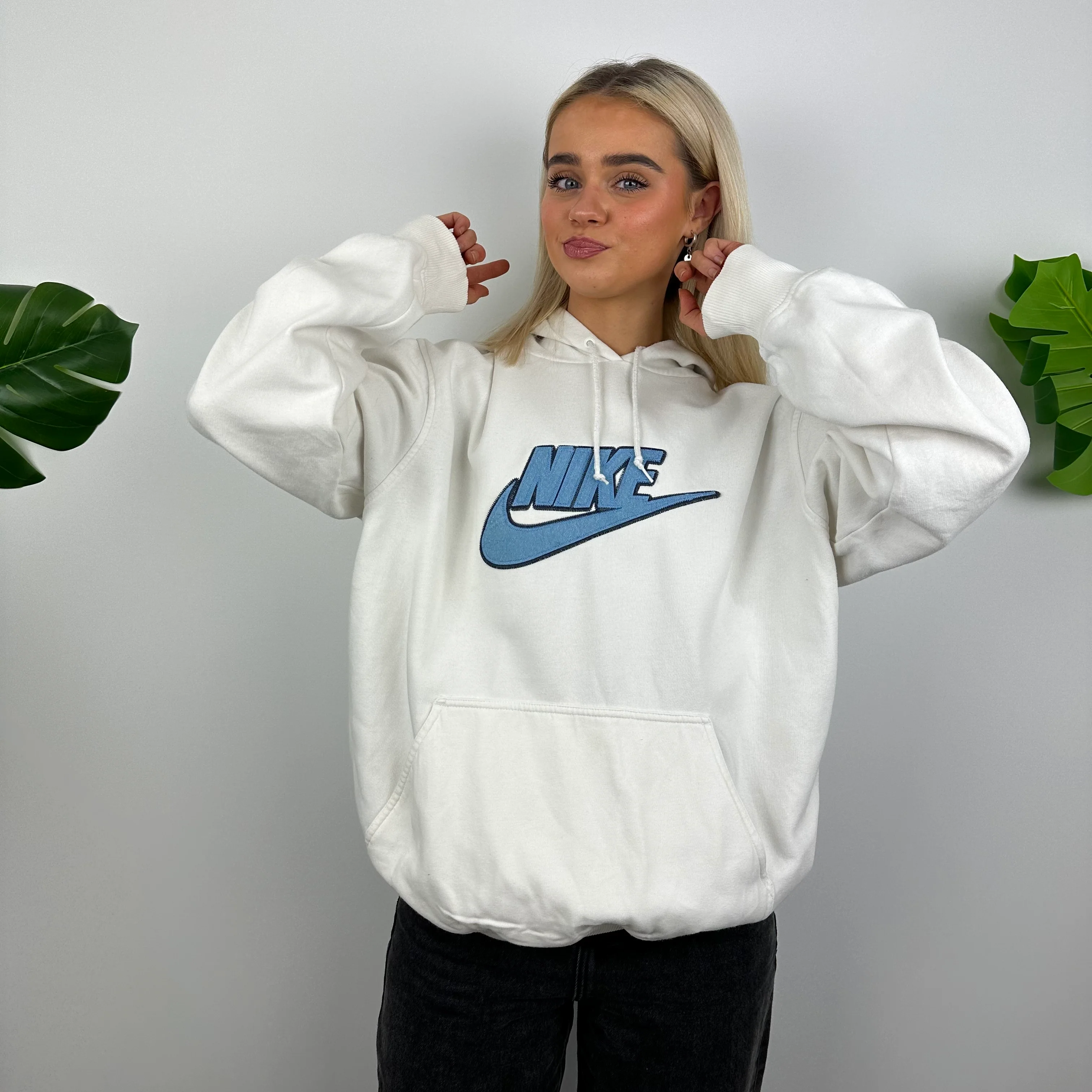 Nike RARE White Embroidered Spell Out Hoodie (L) - Image 2