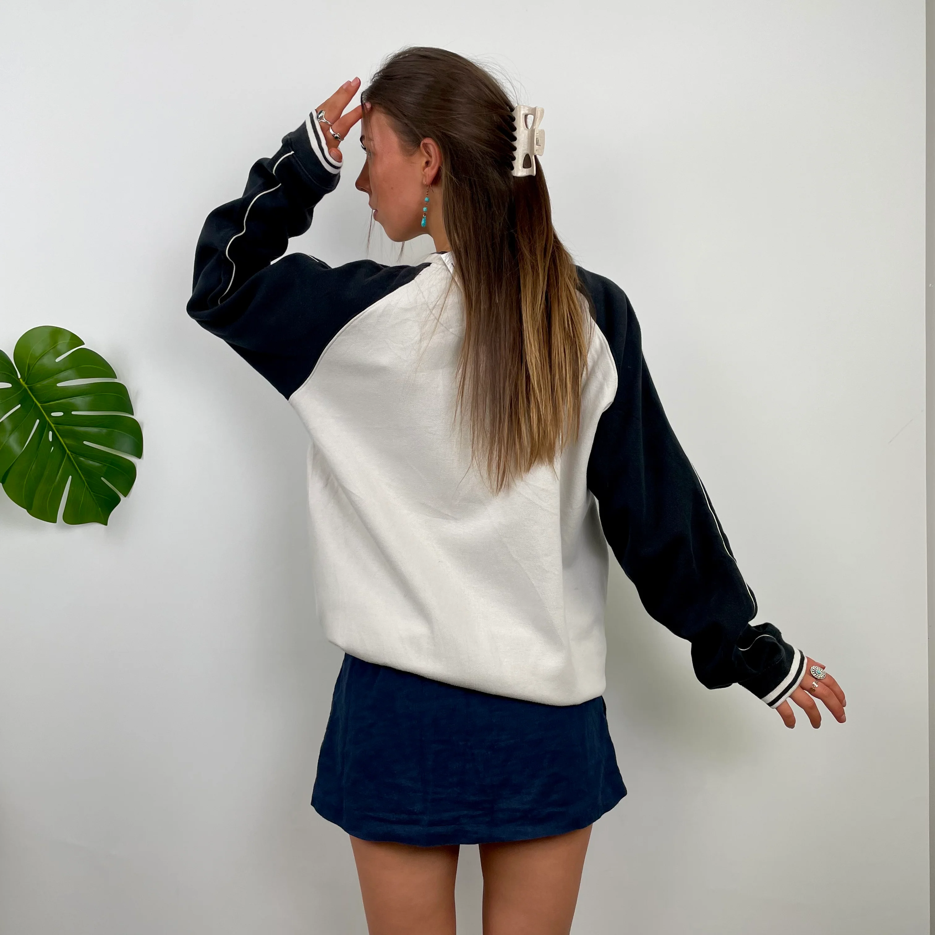 Nike RARE White Embroidered Spell Out Sweatshirt (L) - Image 5