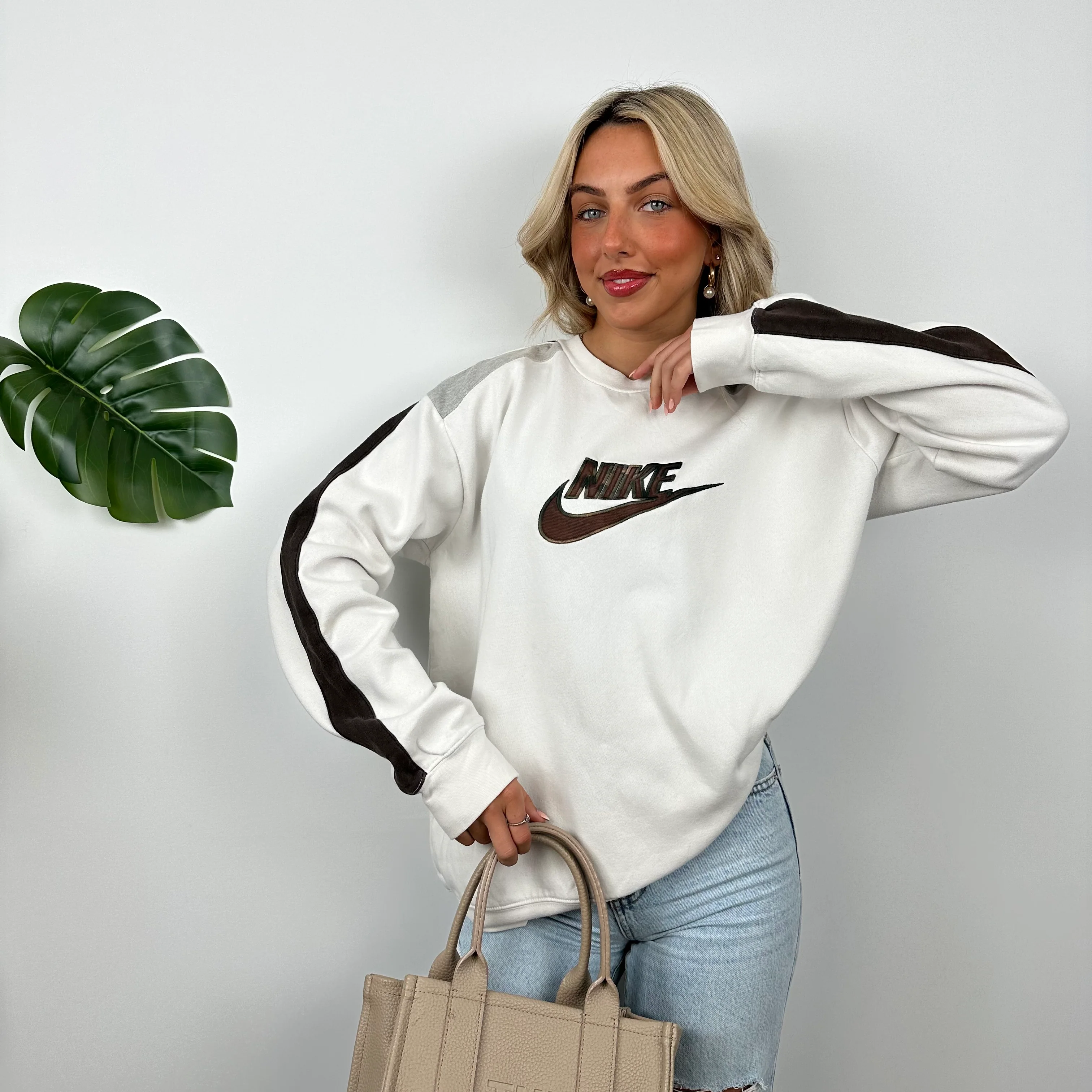 Nike RARE White Embroidered Spell Out Sweatshirt (S) - Image 3