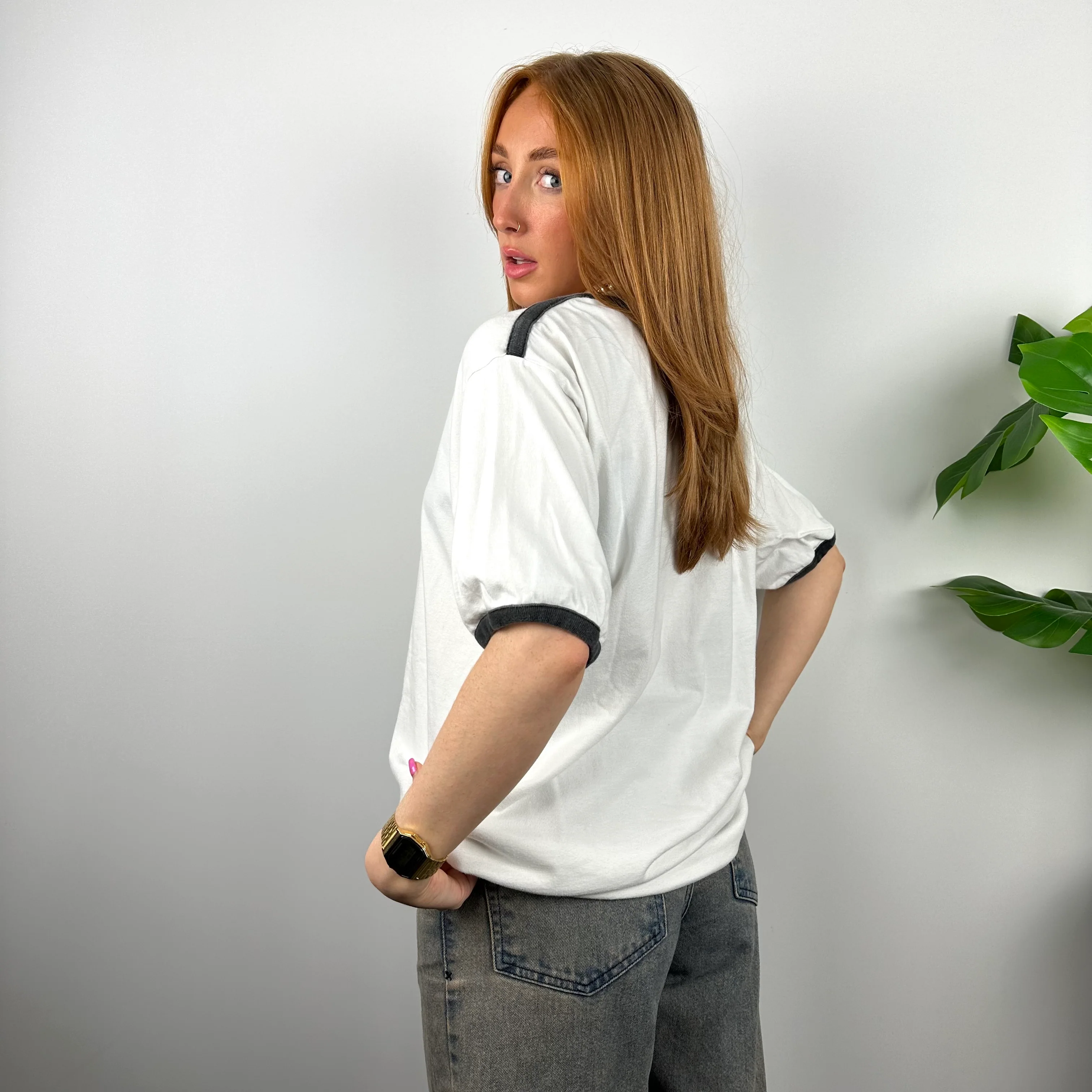 Nike RARE White Embroidered Swoosh T Shirt (L) - Image 4