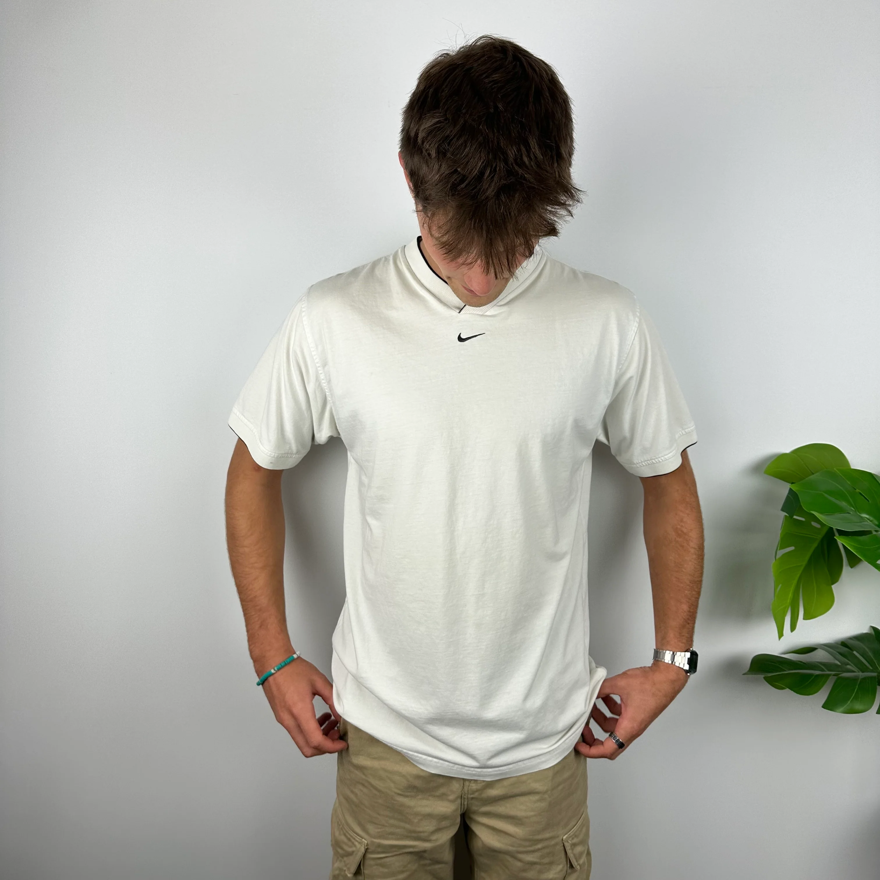 Nike White Embroidered Swoosh T Shirt (L) - Image 5