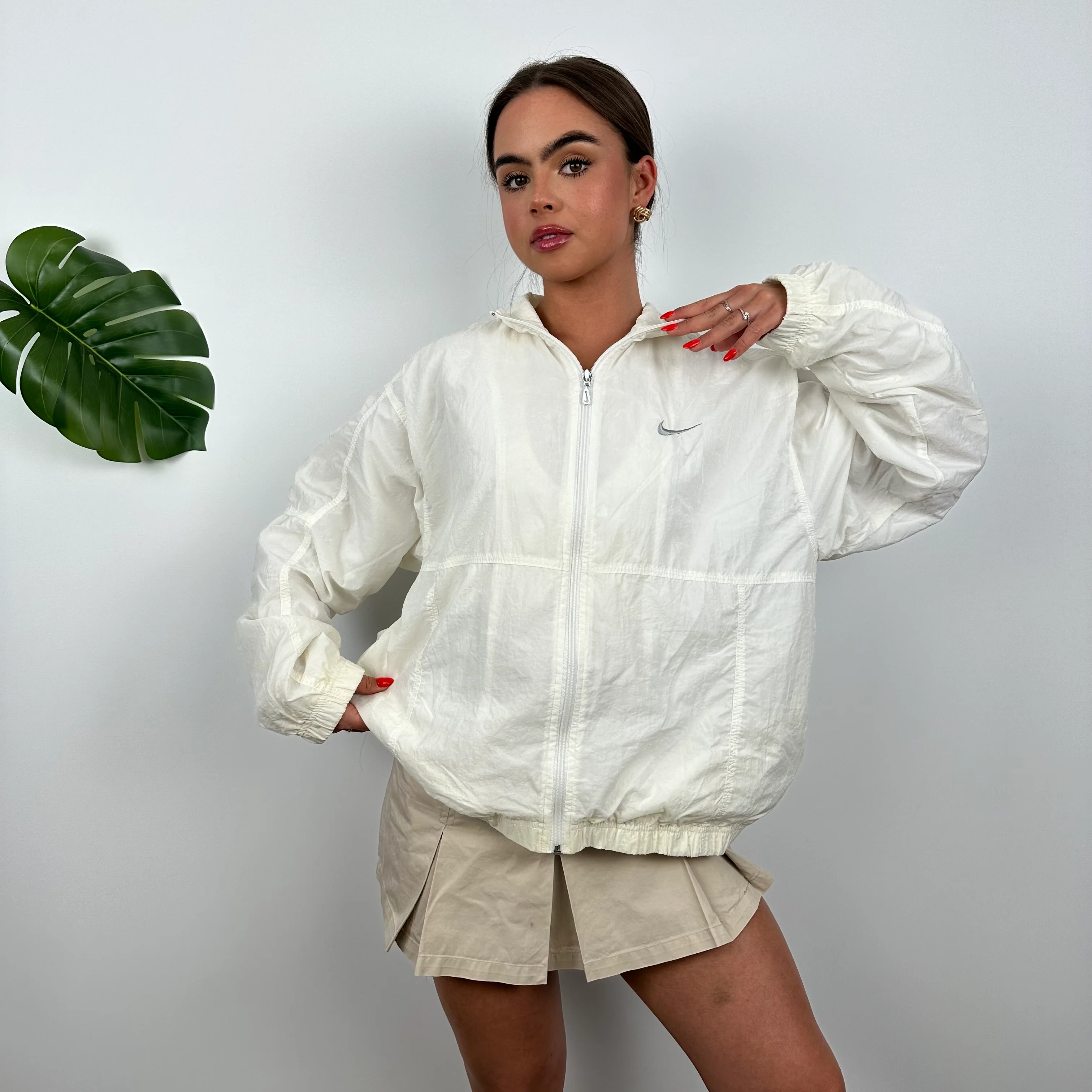Nike RARE White Embroidered Spell Out Windbreaker Jacket (M) - Image 4