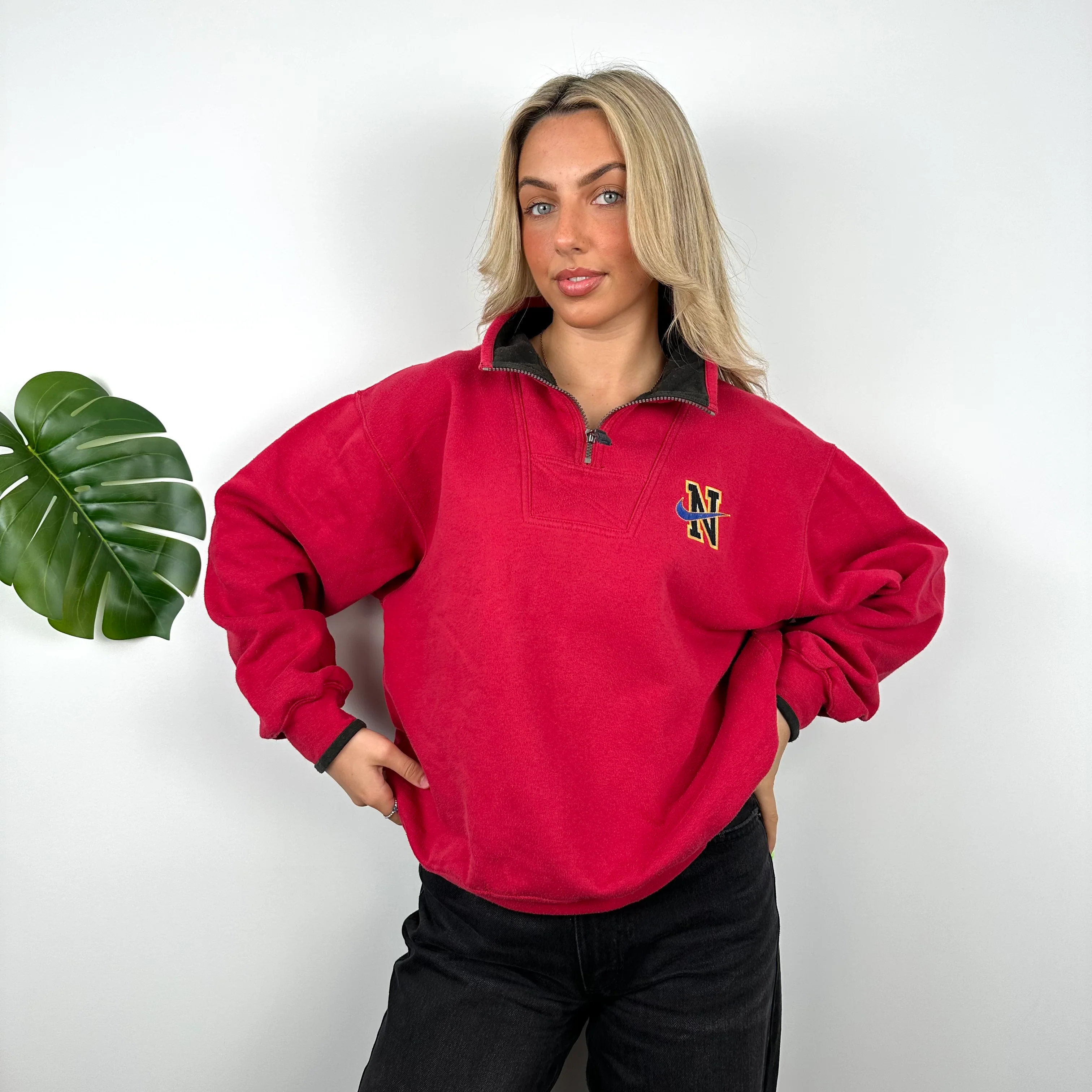 Nike Red Embroidered Quarter Zip Sweatshirt (M) - Image 3