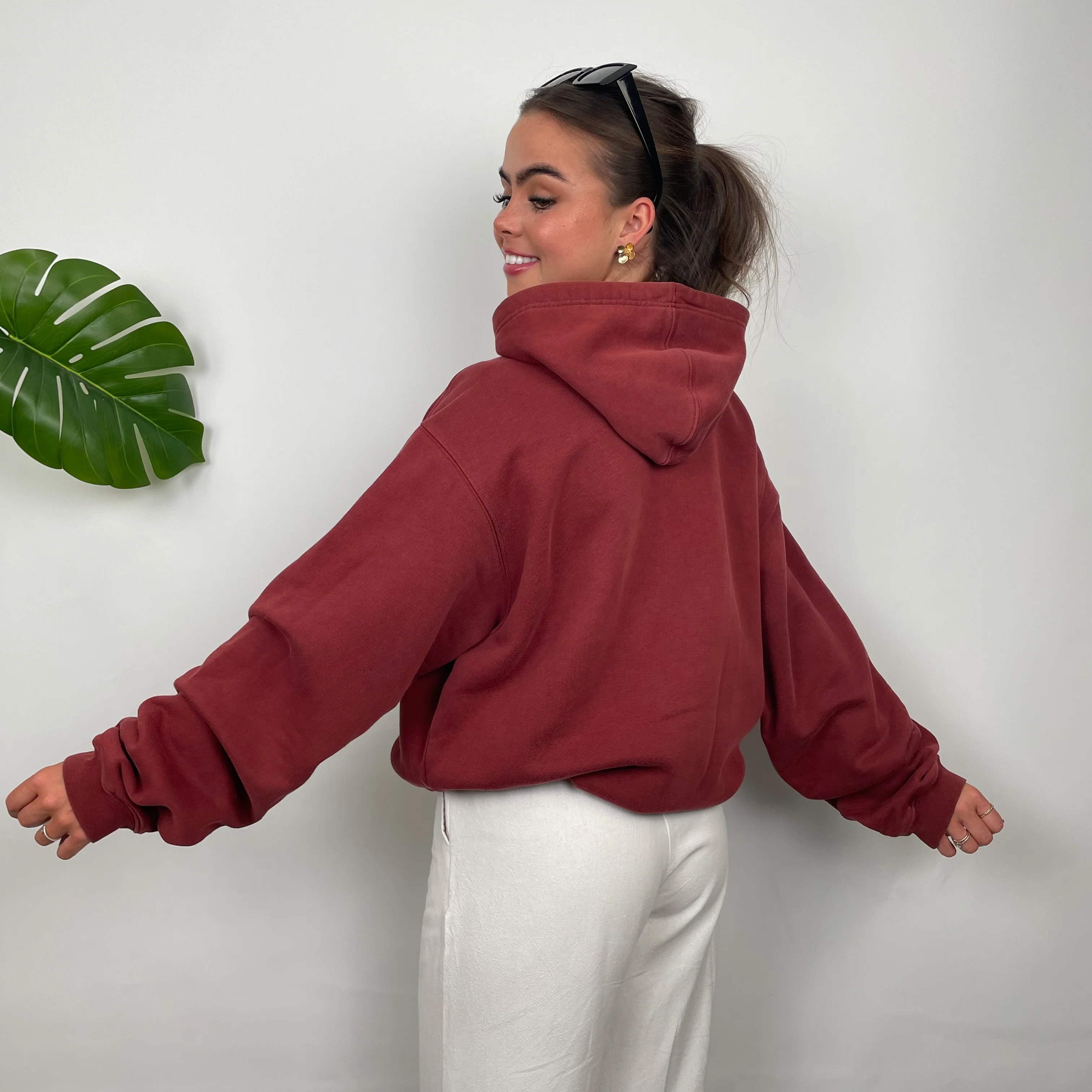 Nike Red Embroidered Spell Out Hoodie (M) - Image 7