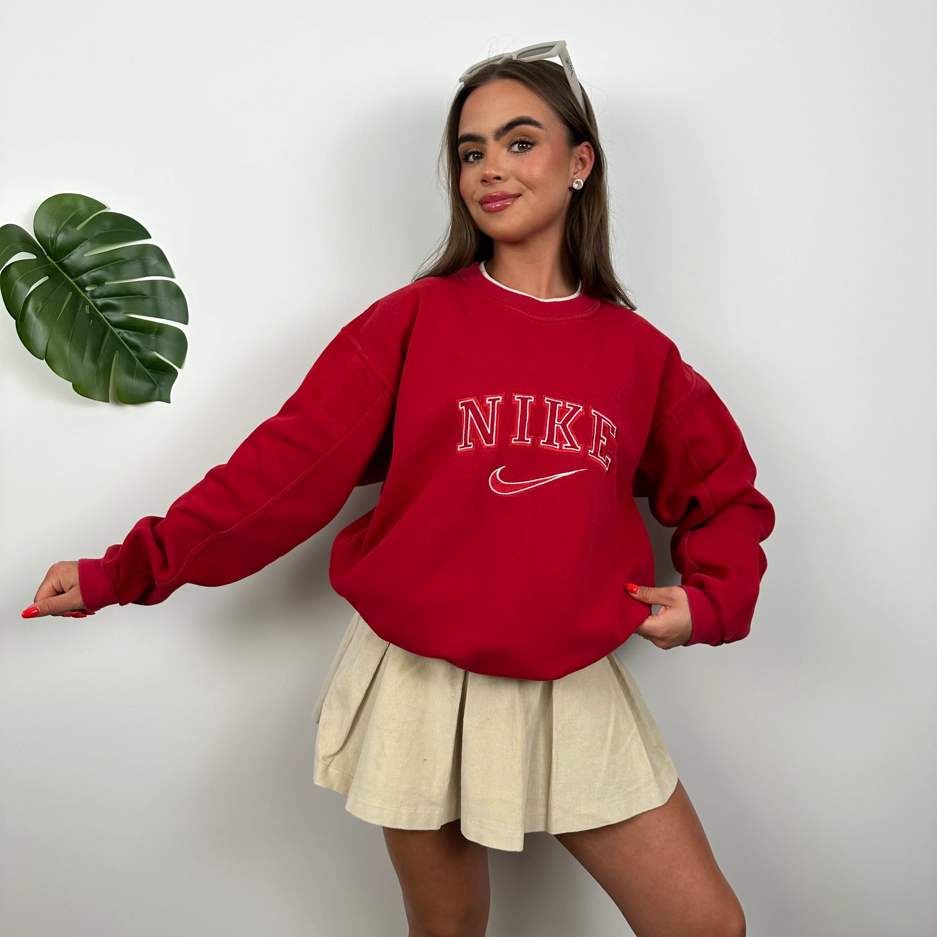 Nike Red Embroidered Spell Out Sweatshirt (M) - Image 5