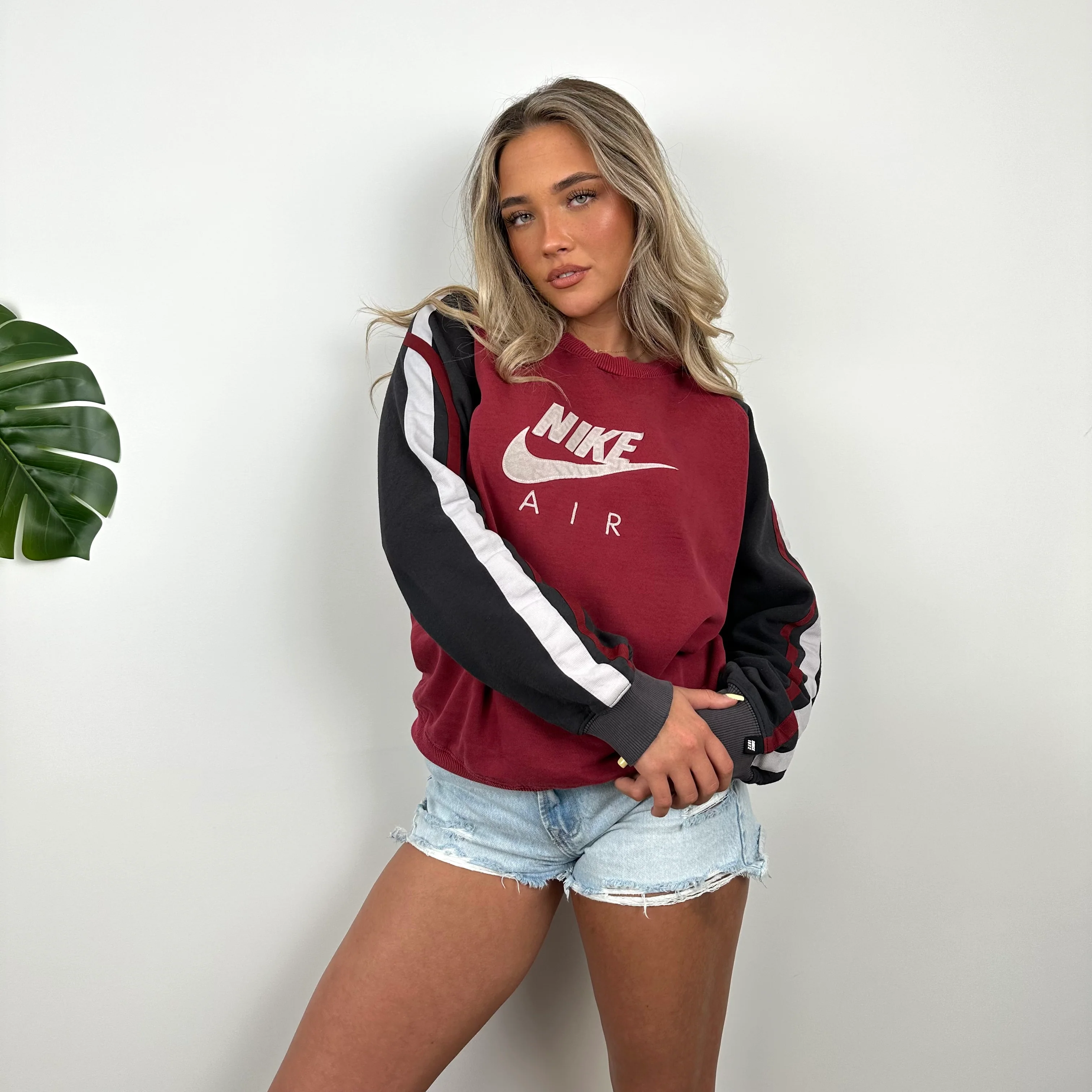 Nike Red Embroidered Spell Out Sweatshirt (M) - Image 6