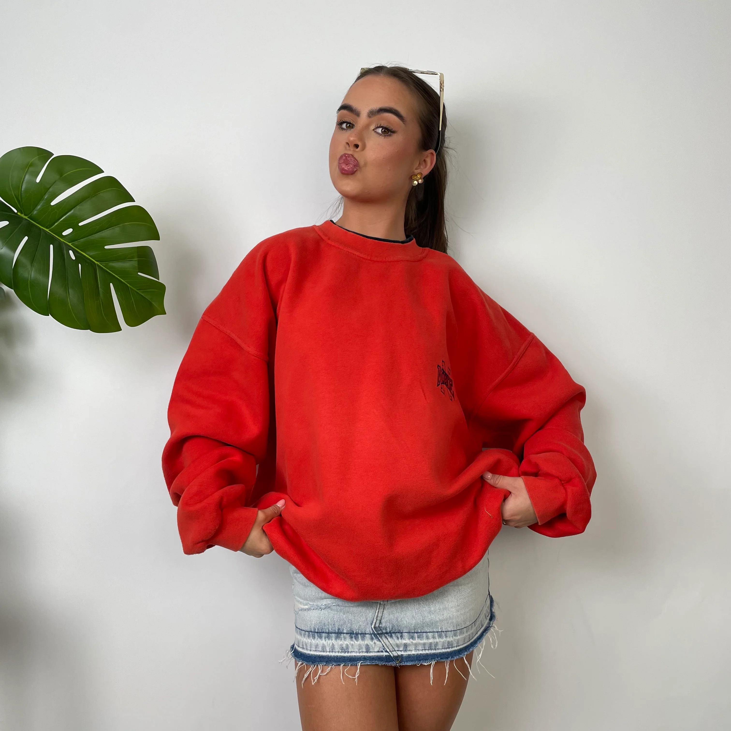 Nike Red Embroidered Spell Out Sweatshirt (L) - Image 4