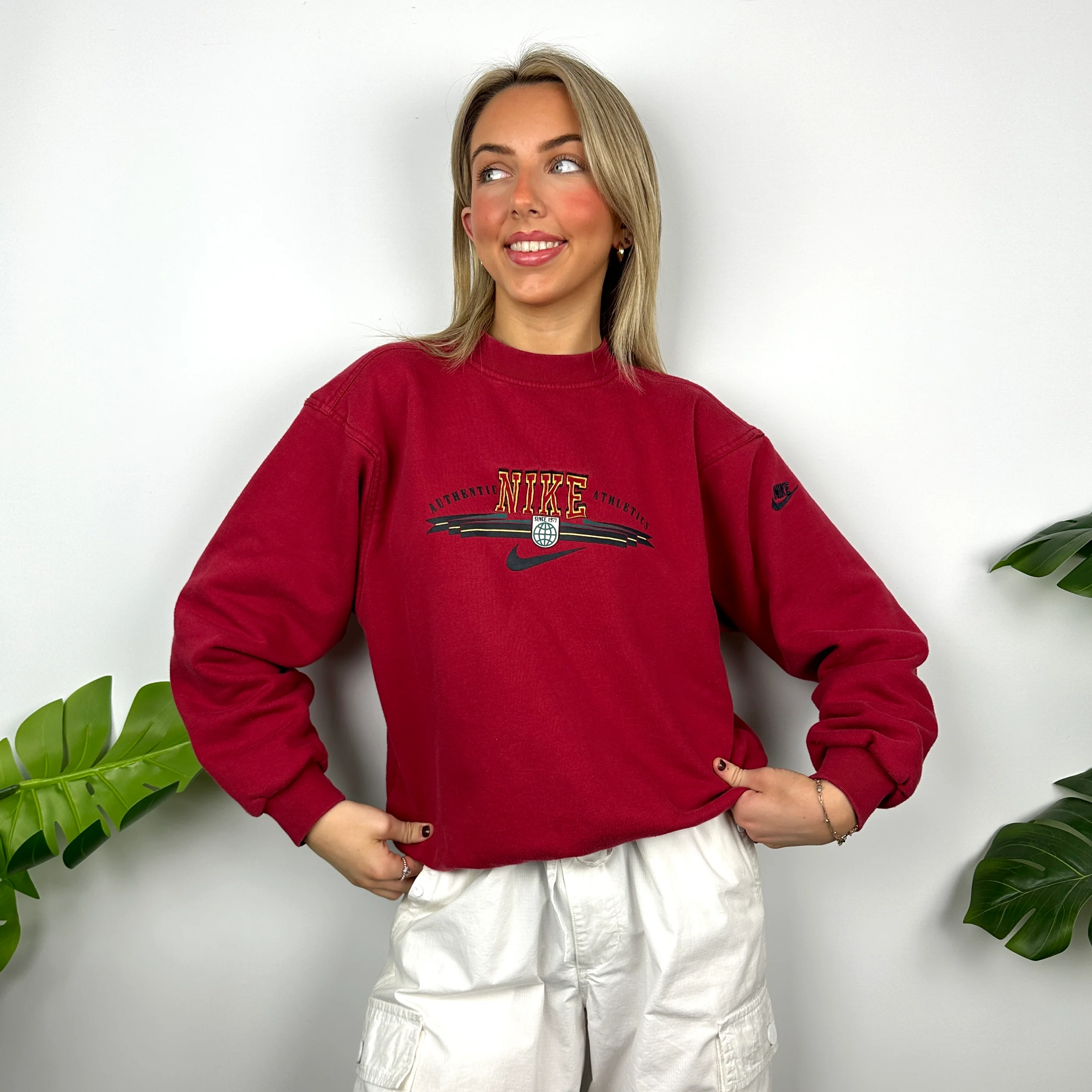 Nike Red Embroidered Spell Out Sweatshirt (S) - Image 6