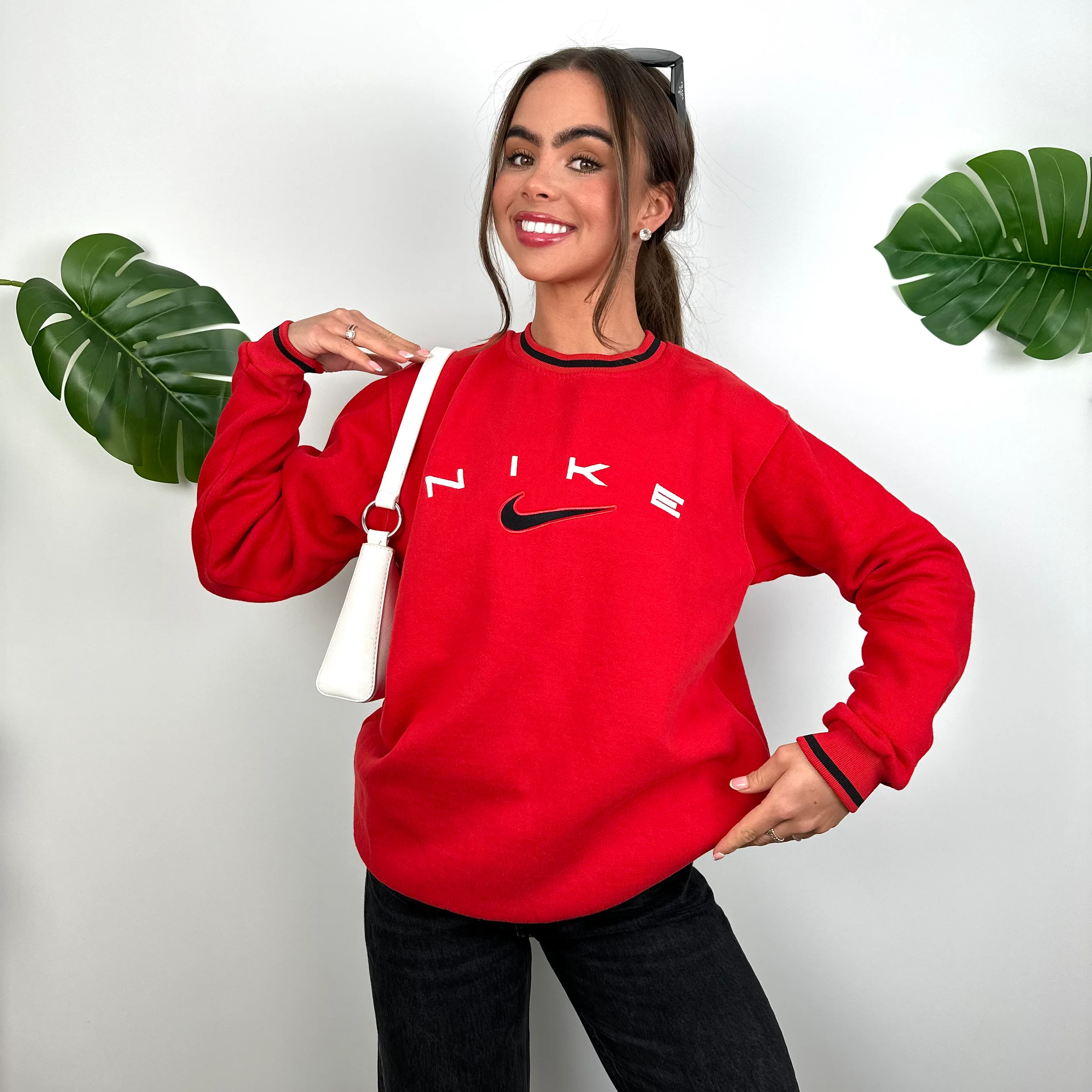 Nike Red Embroidered Spell Out Sweatshirt (M) - Image 3