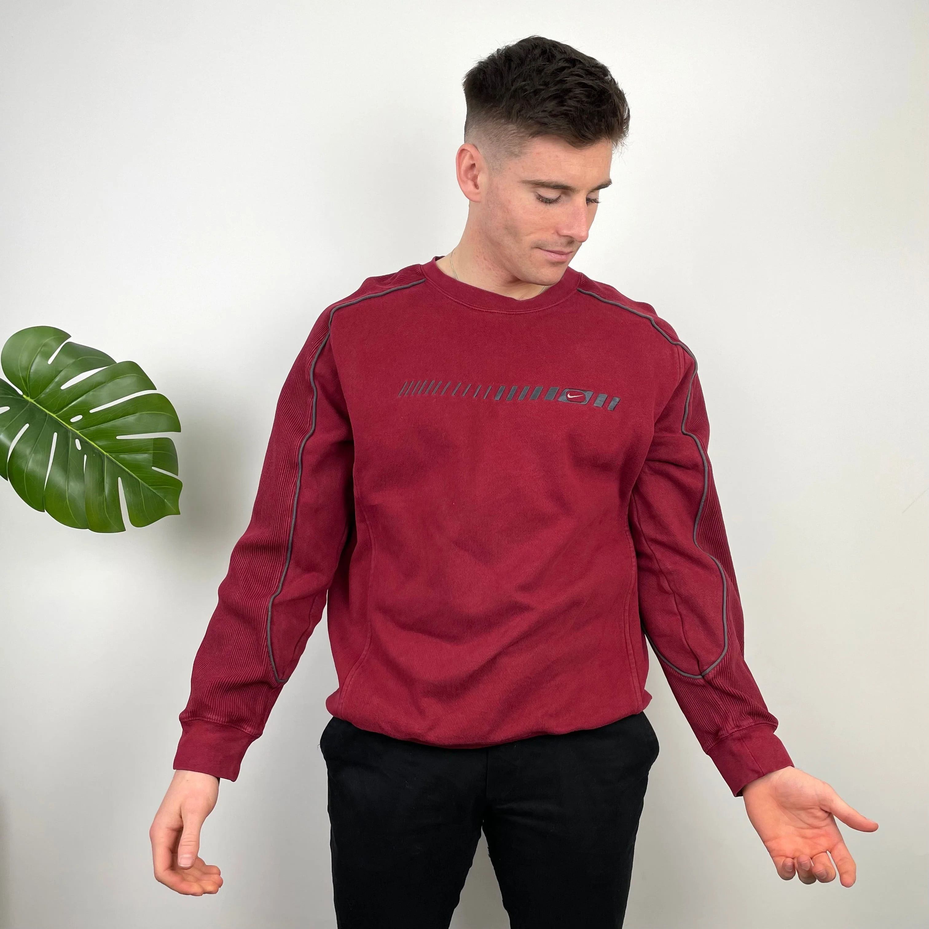 Nike Red Embroidered Spell Out Sweatshirt (L) - Image 2