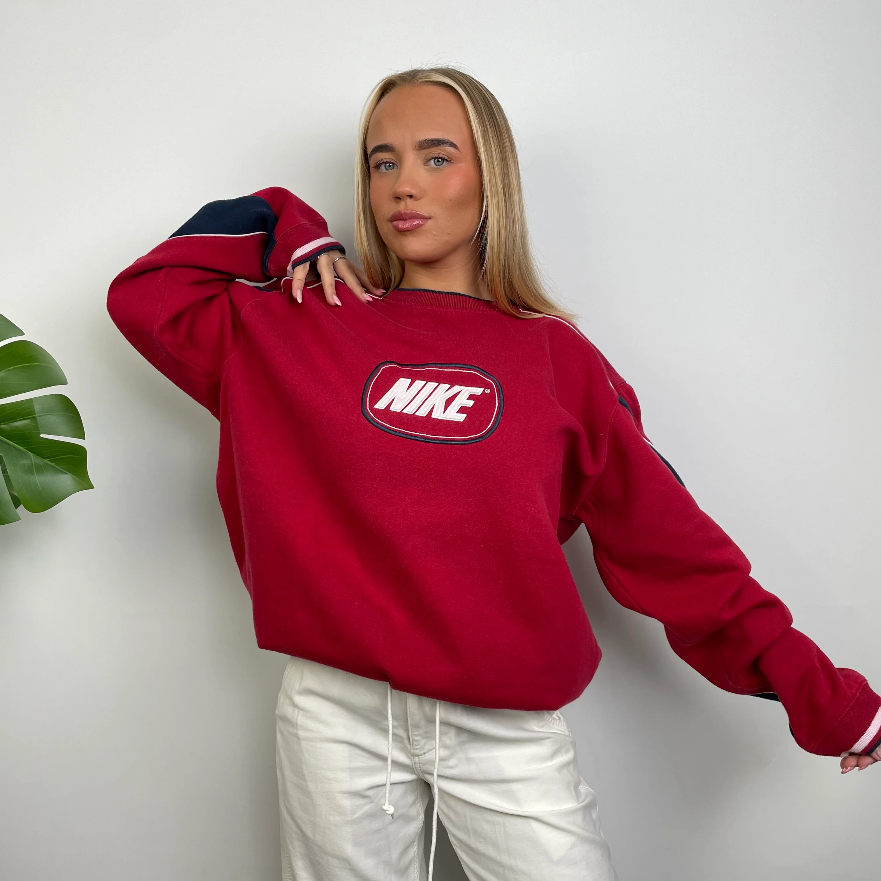 Nike Red Embroidered Spell Out Sweatshirt (L) - Image 3