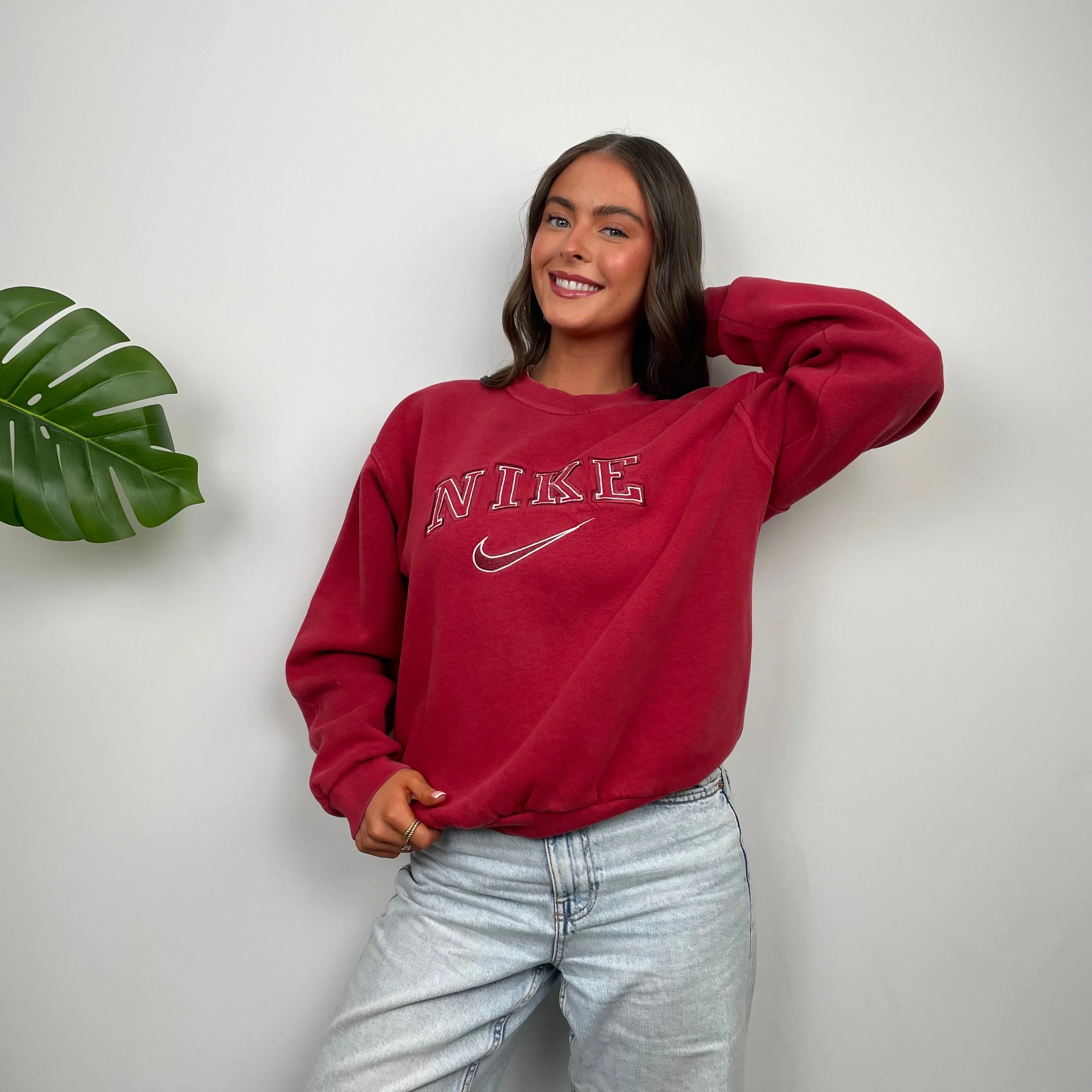 Nike Red Embroidered Spell Out Sweatshirt (L) - Image 5