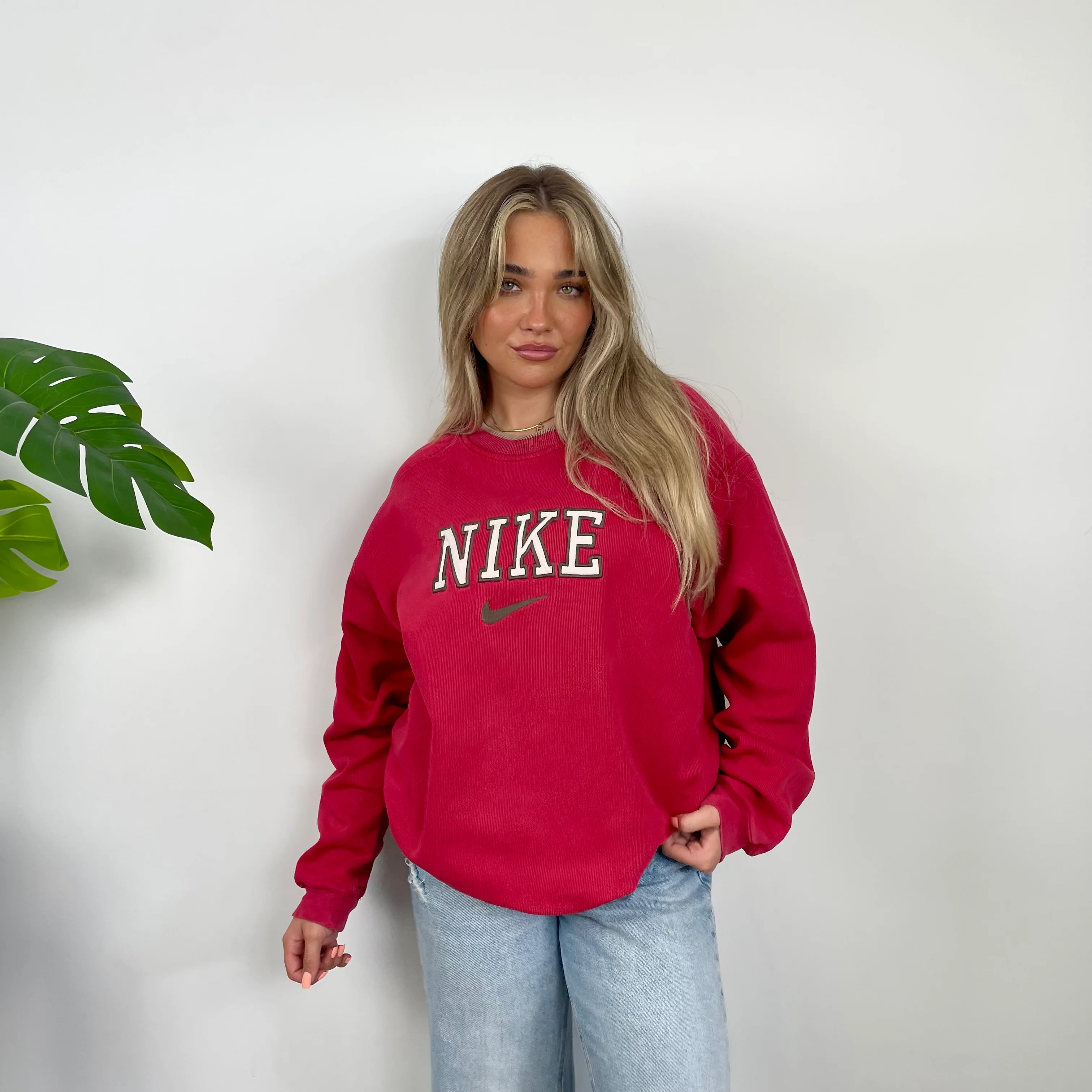 Nike Red Embroidered Spell Out Sweatshirt (L) - Image 4