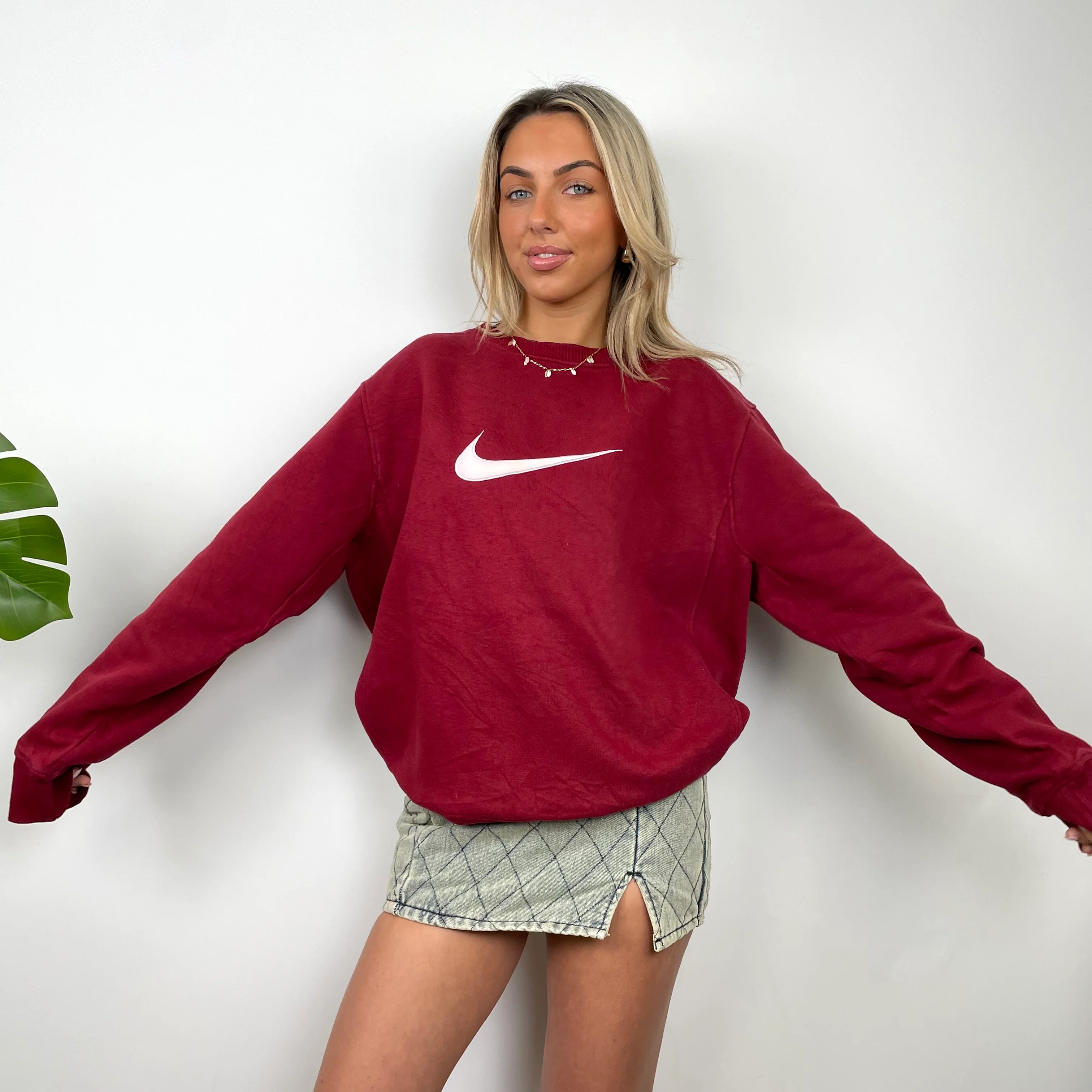 Nike Red Embroidered Swoosh Sweatshirt (L) - Image 2