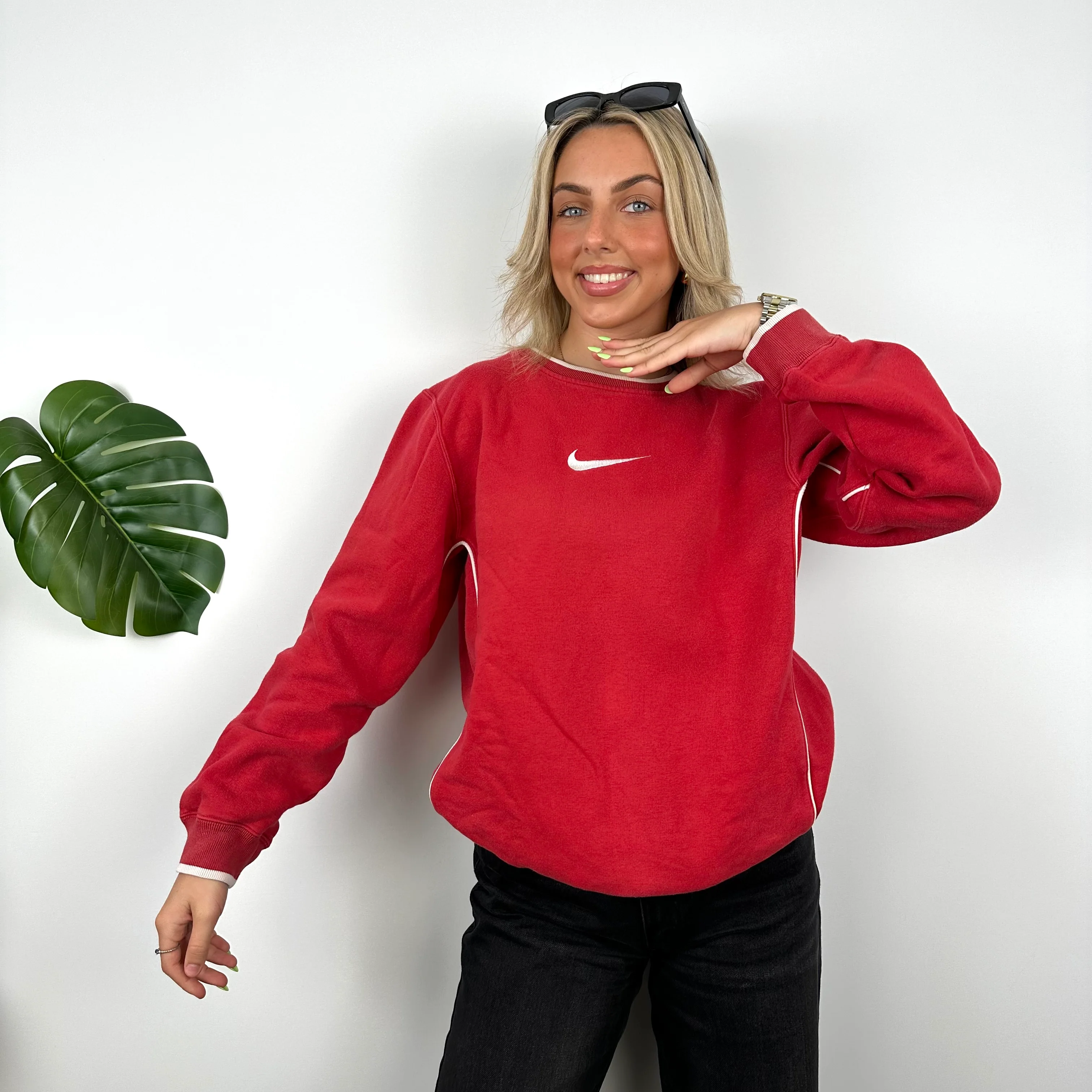 Nike Red Embroidered Swoosh Sweatshirt (M) - Image 4