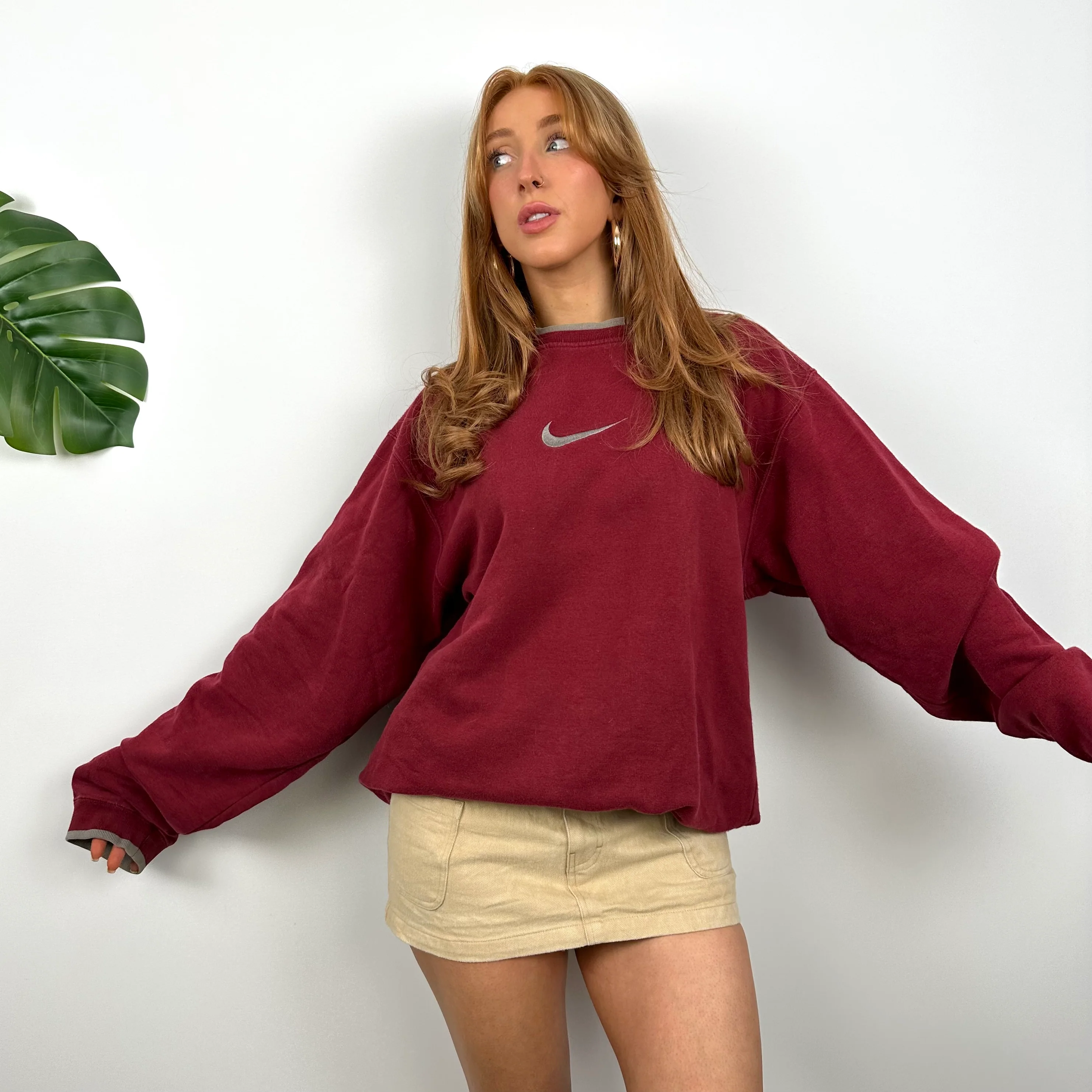 Nike Red Embroidered Swoosh Sweatshirt (L) - Image 2