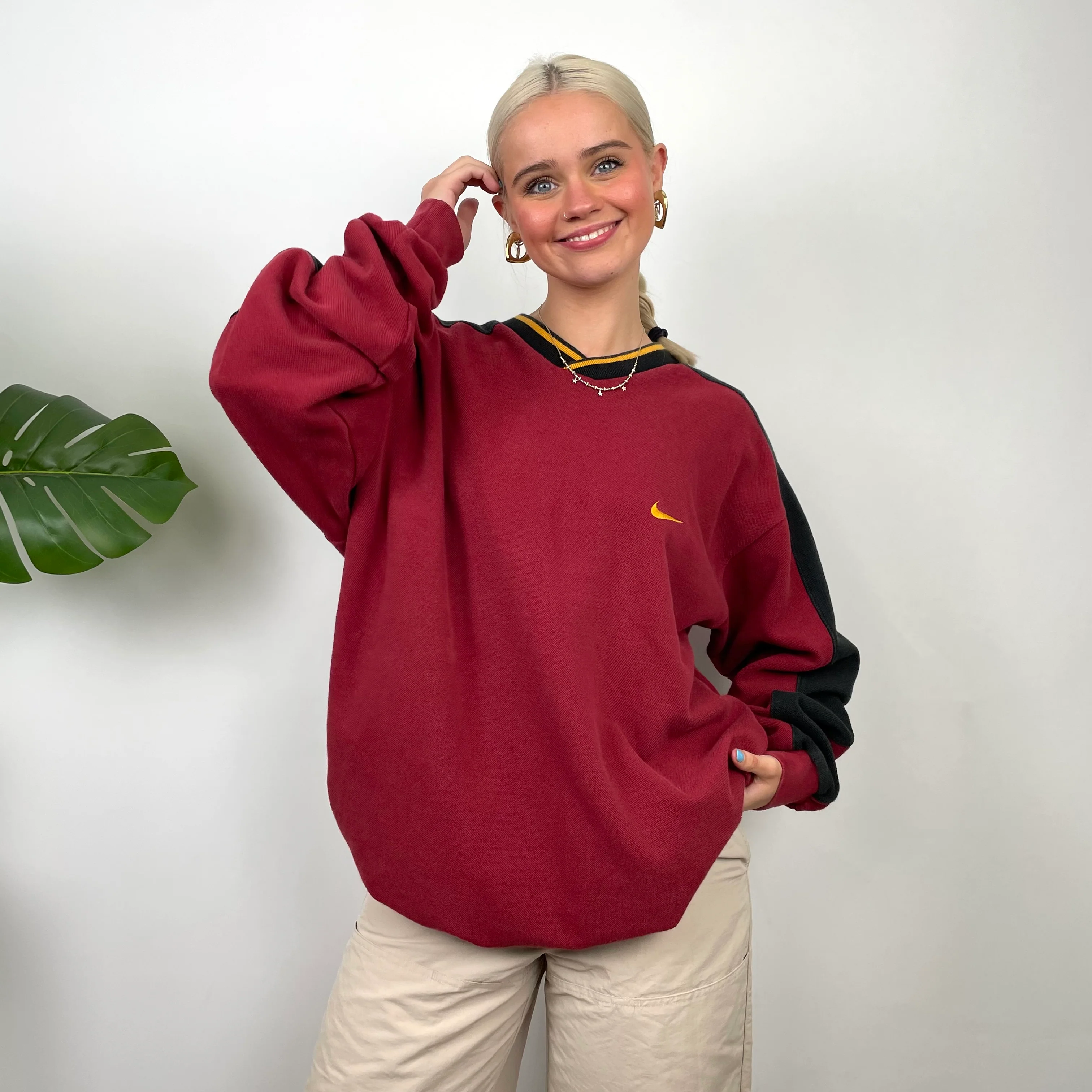 Nike Red Embroidered Swoosh Sweatshirt (XL) - Image 2