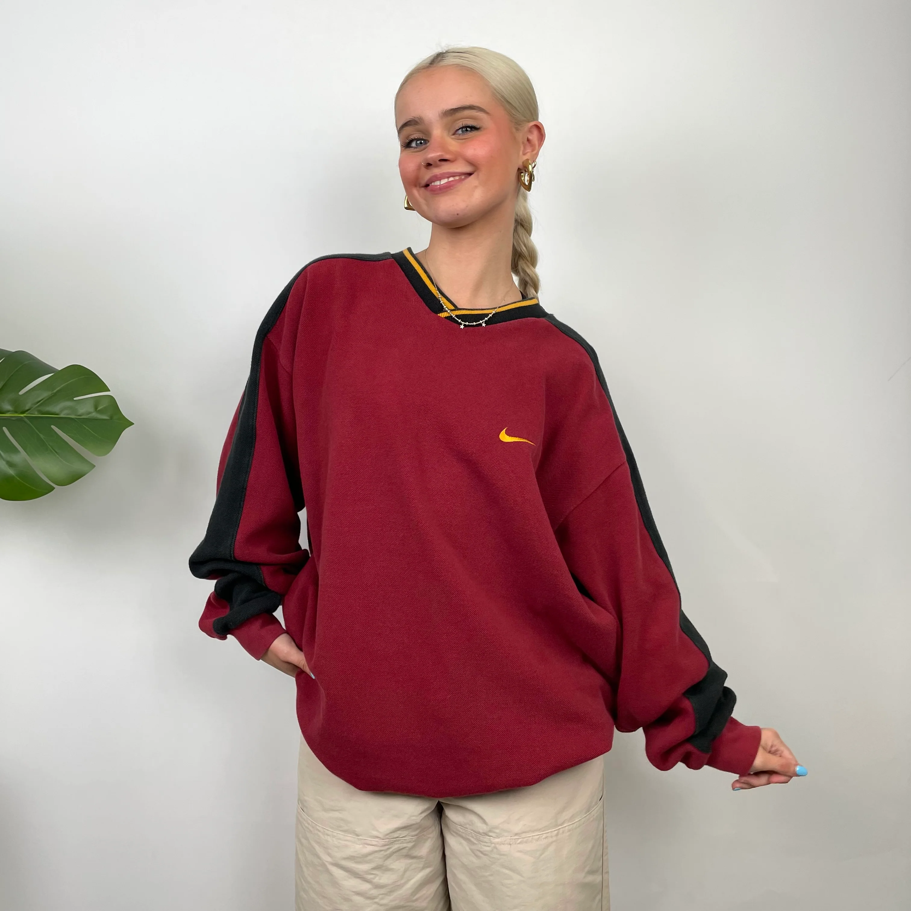 Nike Red Embroidered Swoosh Sweatshirt (XL) - Image 4