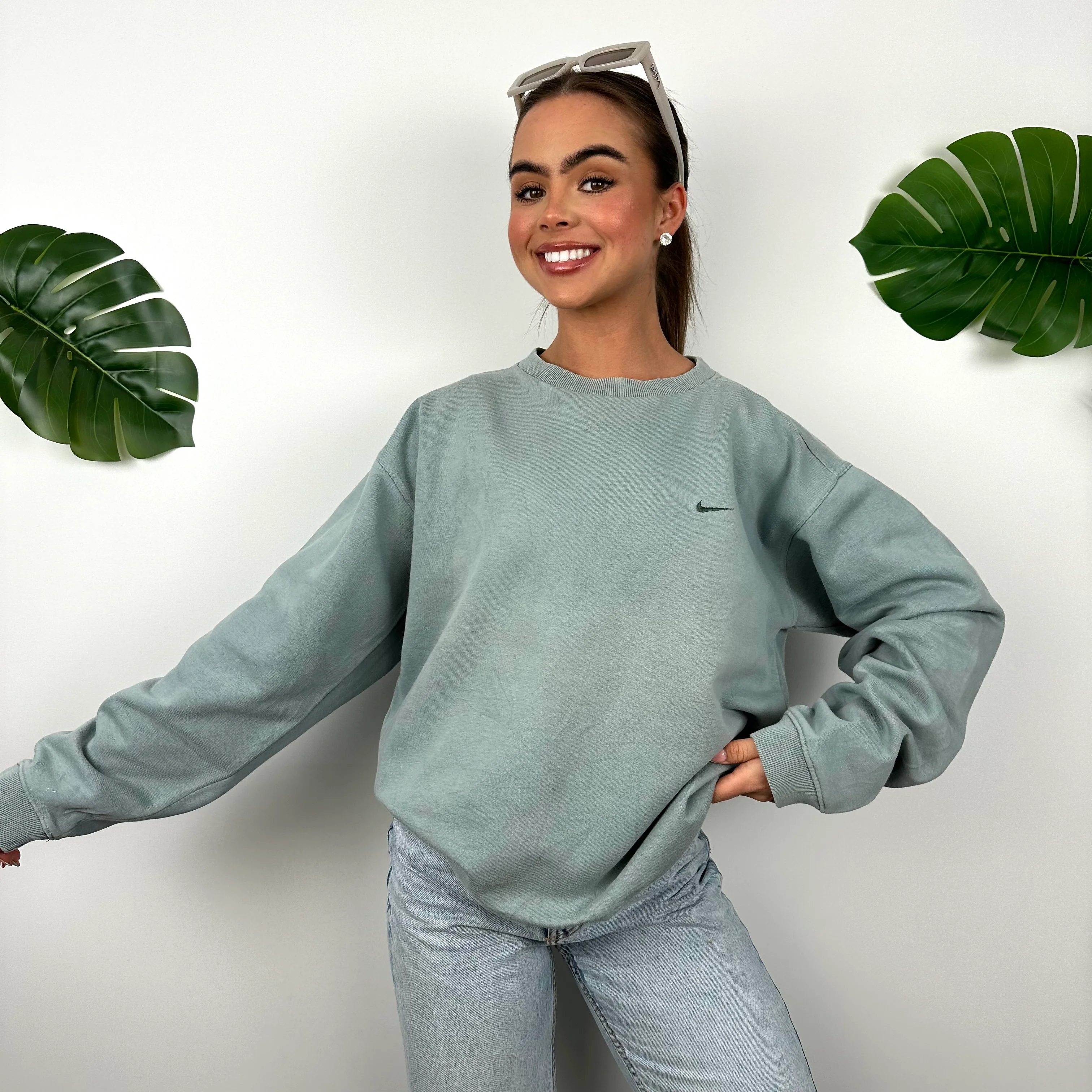 Nike Sage Green Embroidered Swoosh Sweatshirt (M) - Image 2