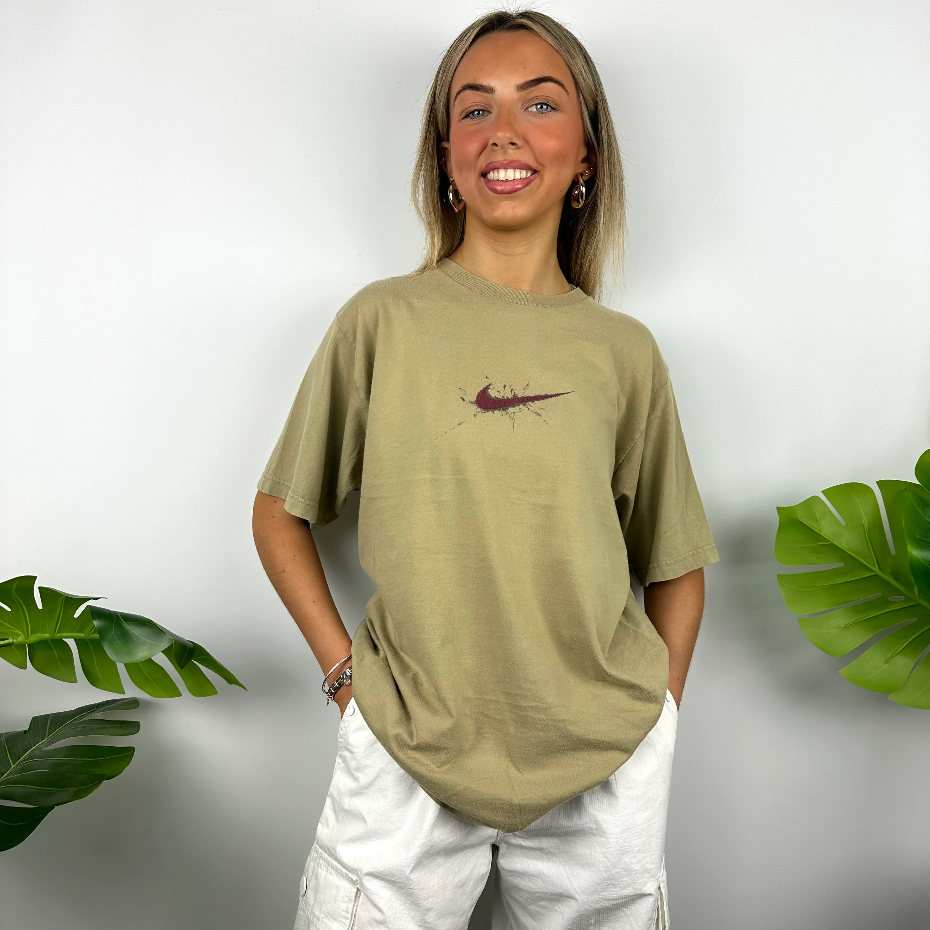 Nike Tan Swoosh T Shirt (L) - Image 5