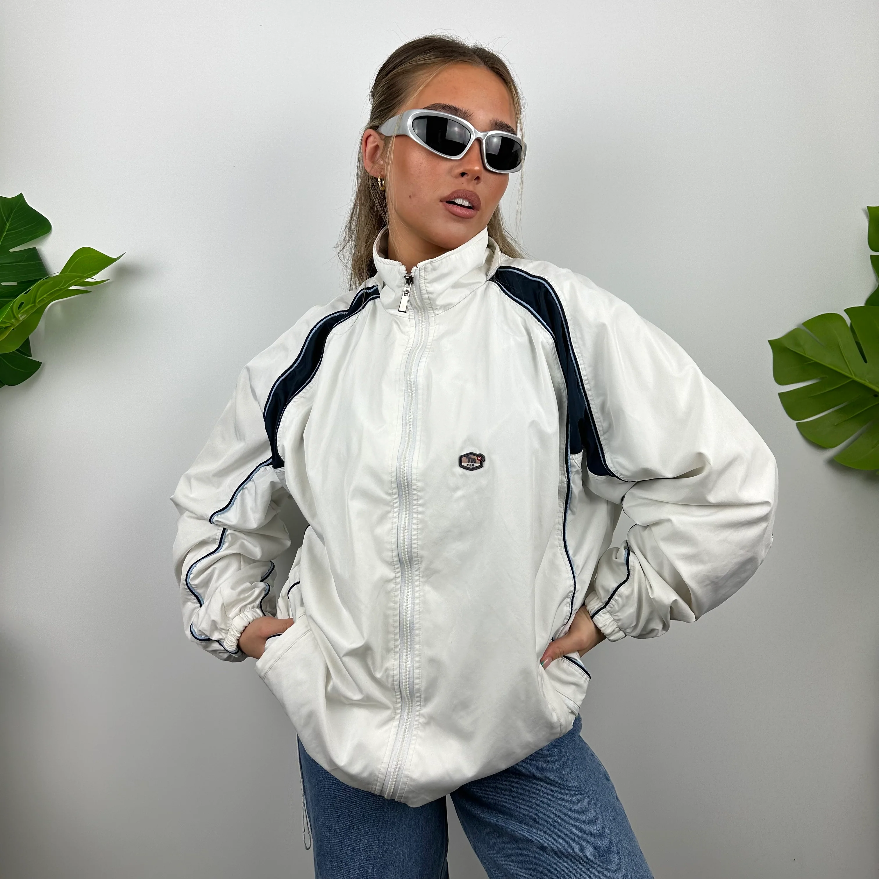 Nike TN Air White Zip Up Jacket (XXL) - Image 3