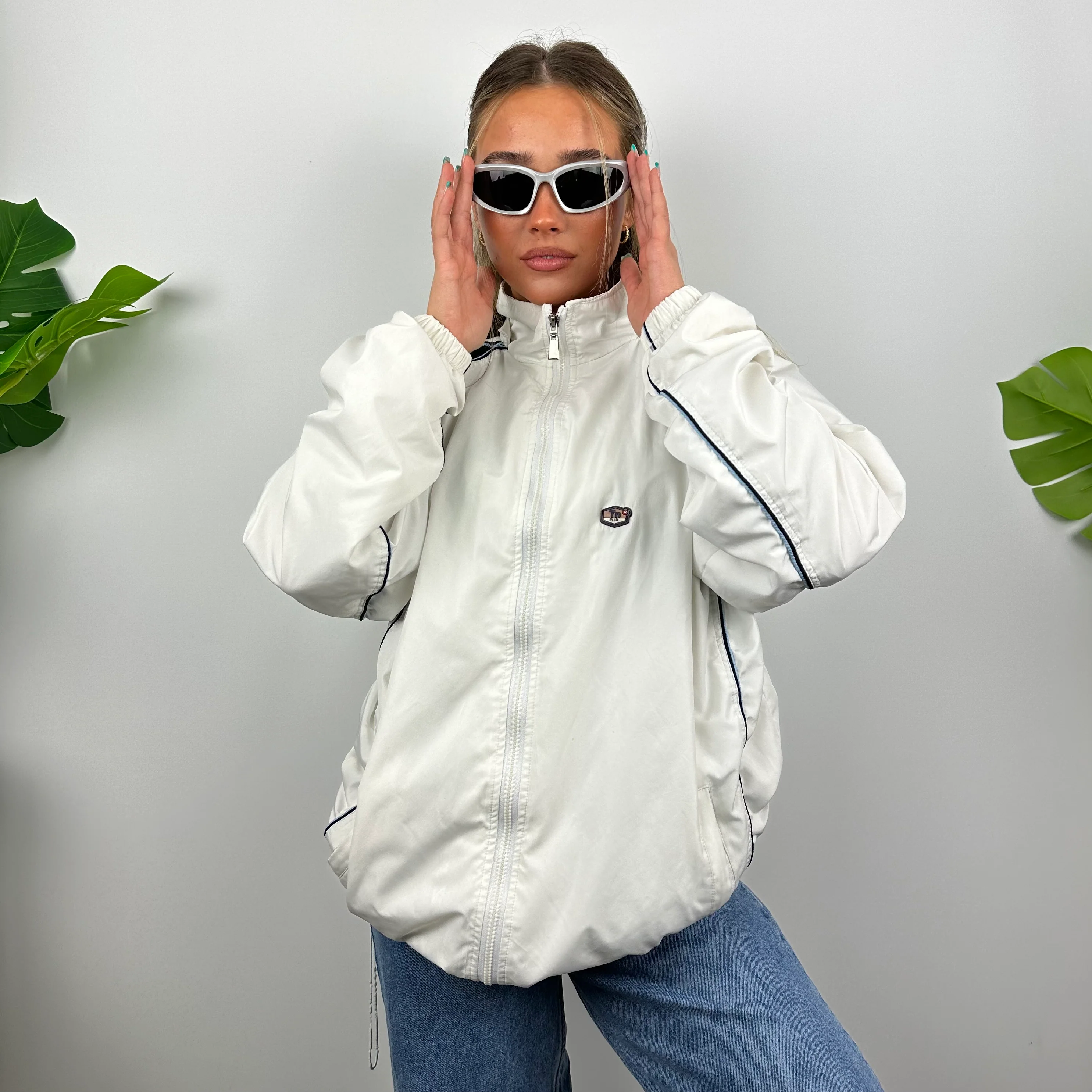 Nike TN Air White Zip Up Jacket (XXL) - Image 5