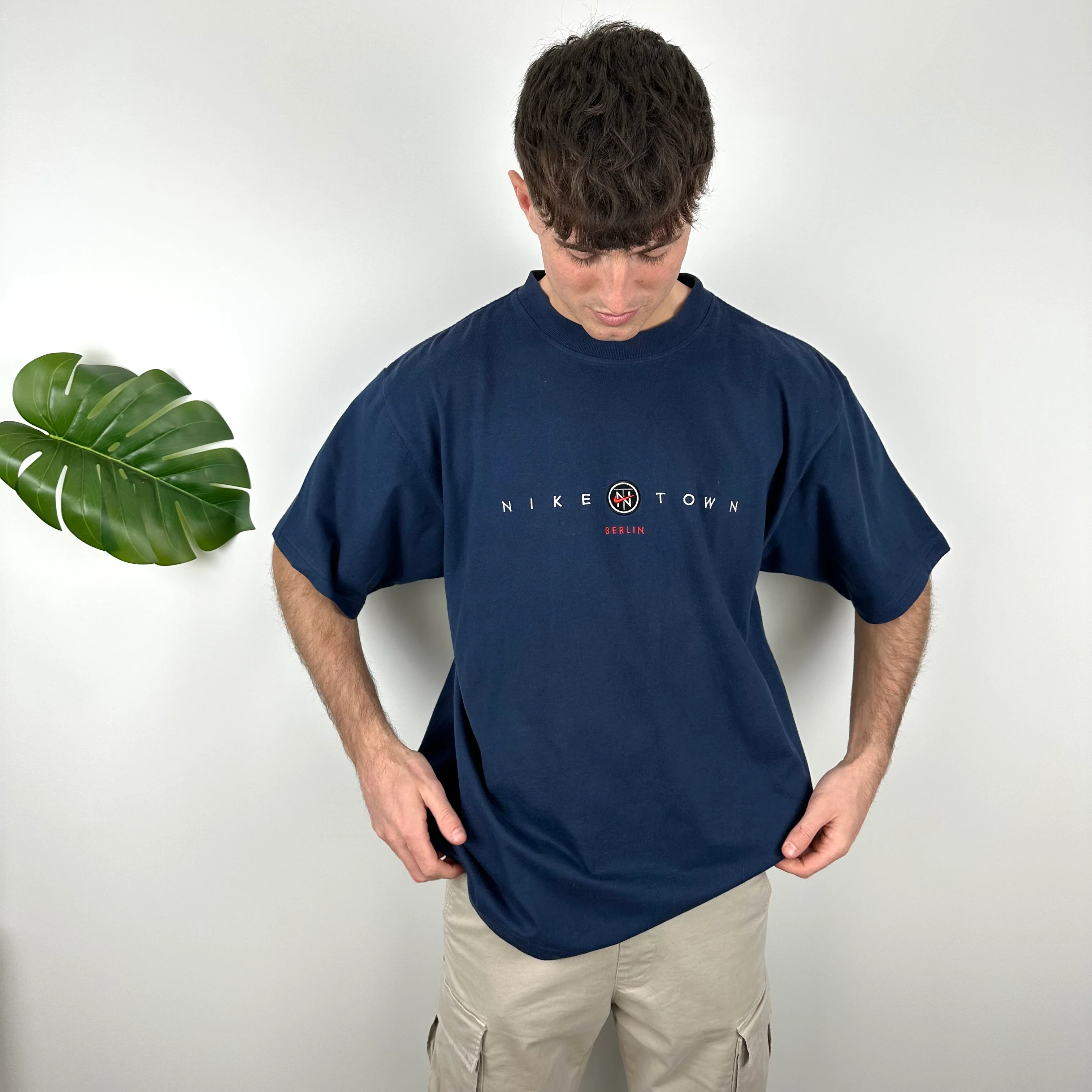 Nike Town Berlin Navy Embroidered Spell Out T Shirt (L) - Image 2