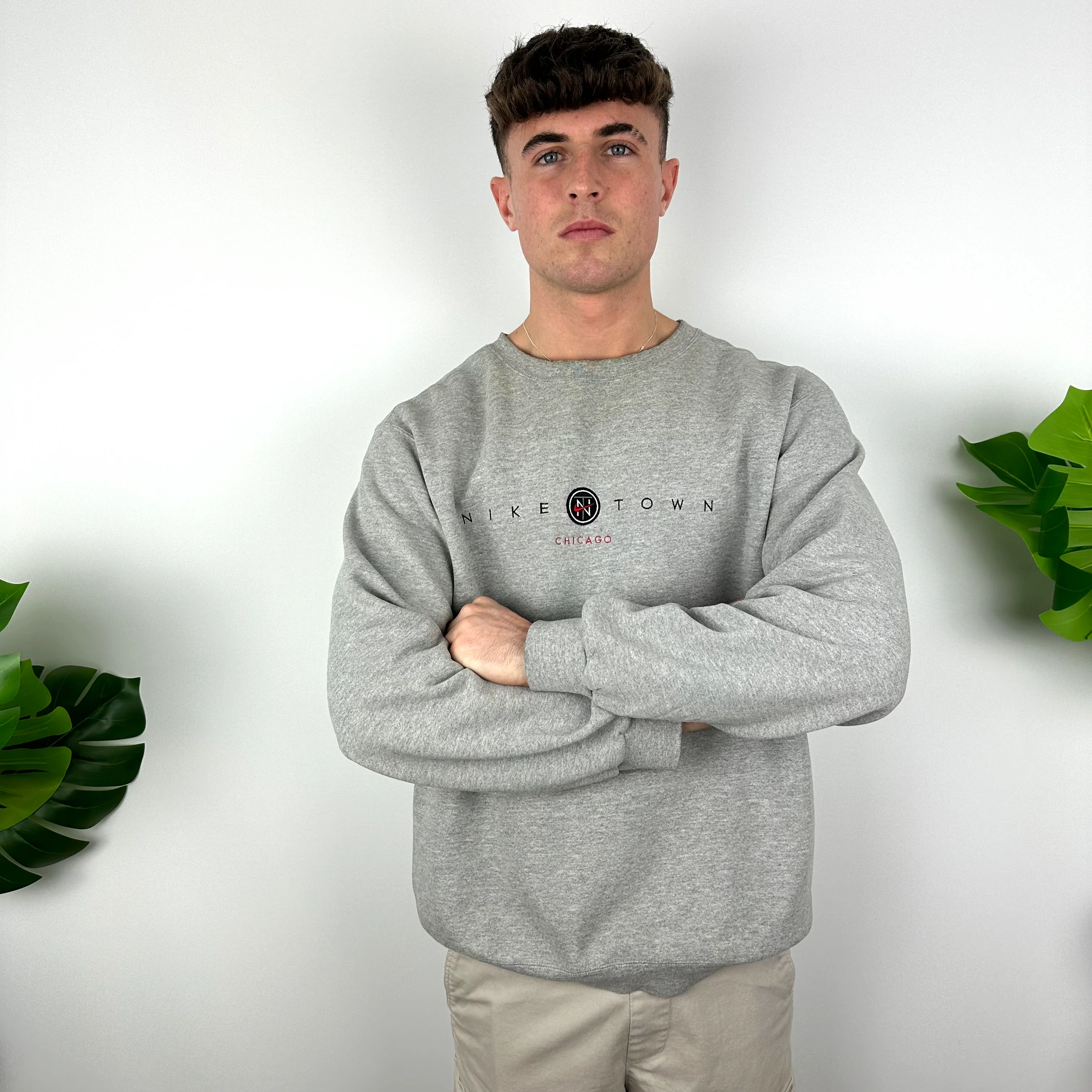 Nike Town Chicago Grey Embroidered Spell Out Sweatshirt (L) - Image 2