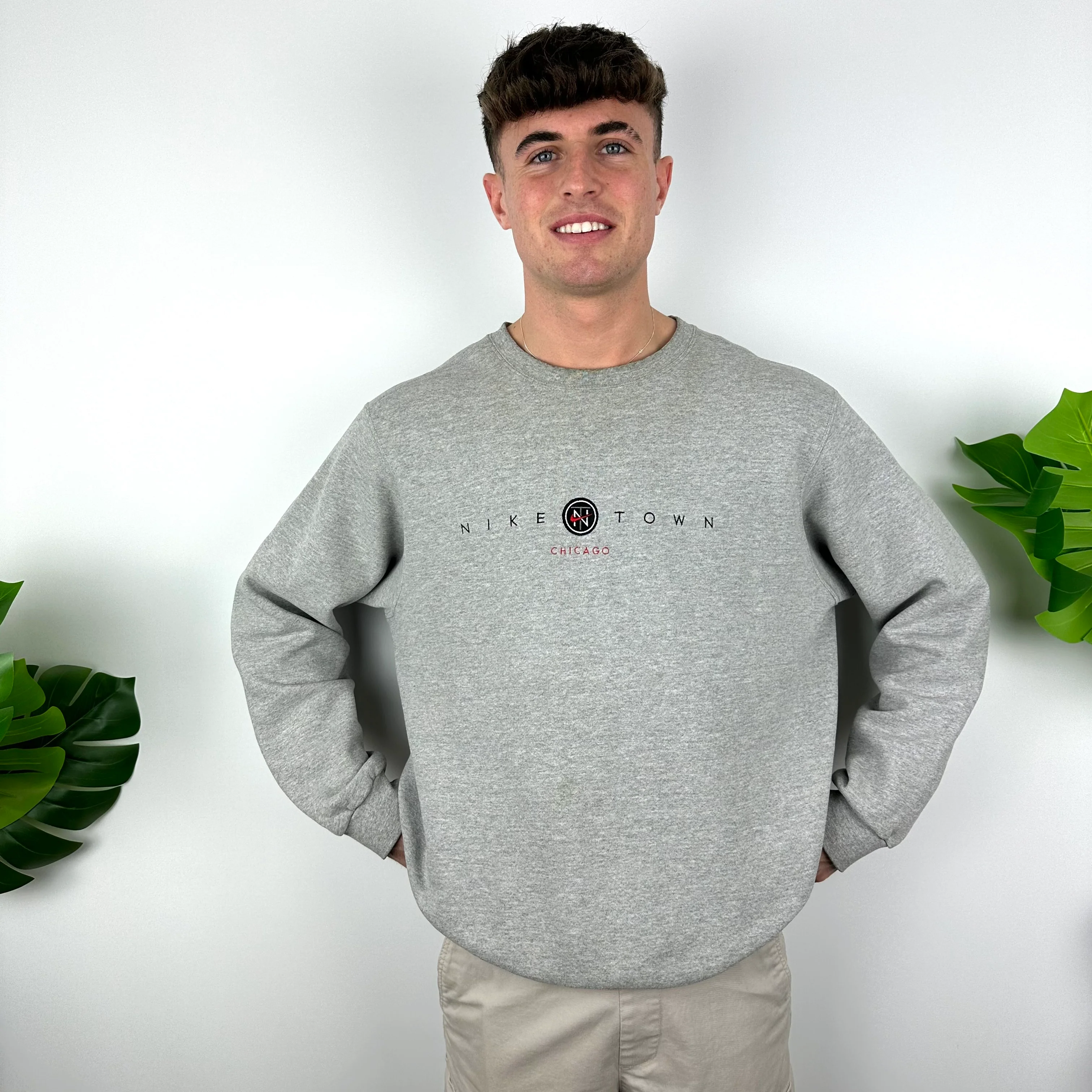 Nike Town Chicago Grey Embroidered Spell Out Sweatshirt (L) - Image 5