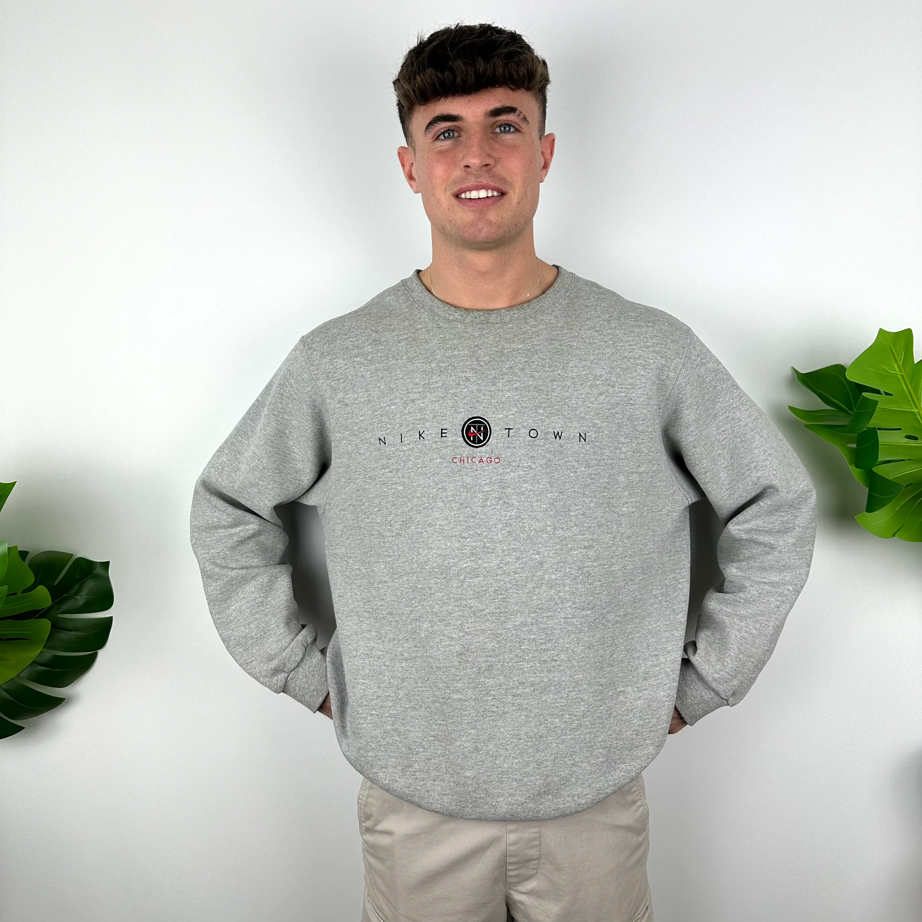 Nike Town Chicago Grey Embroidered Spell Out Sweatshirt (L) - Image 7