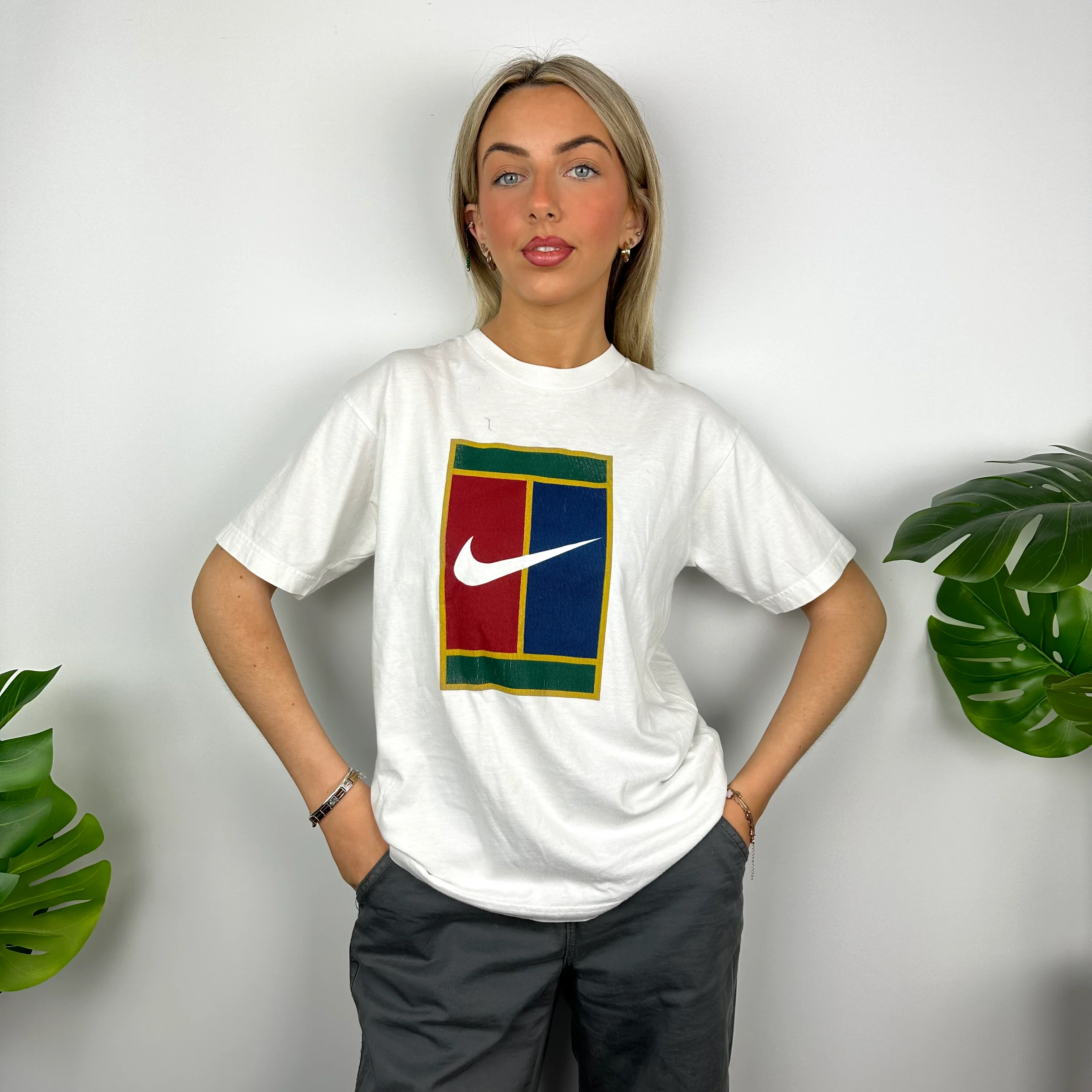 Nike White Challenge Court Swoosh T Shirt (S)