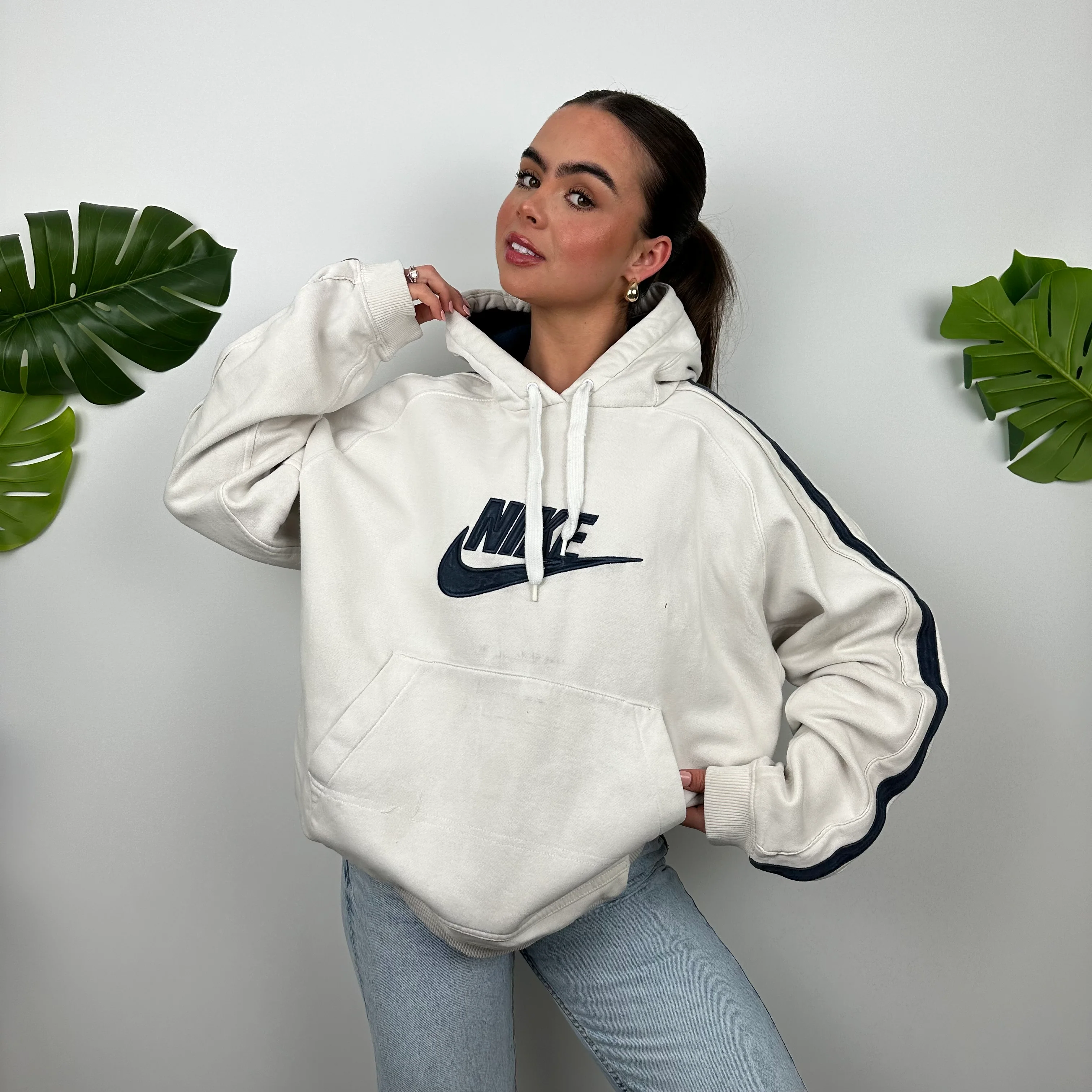 Nike White Embroidered Spell Out Hoodie (L) - Image 2