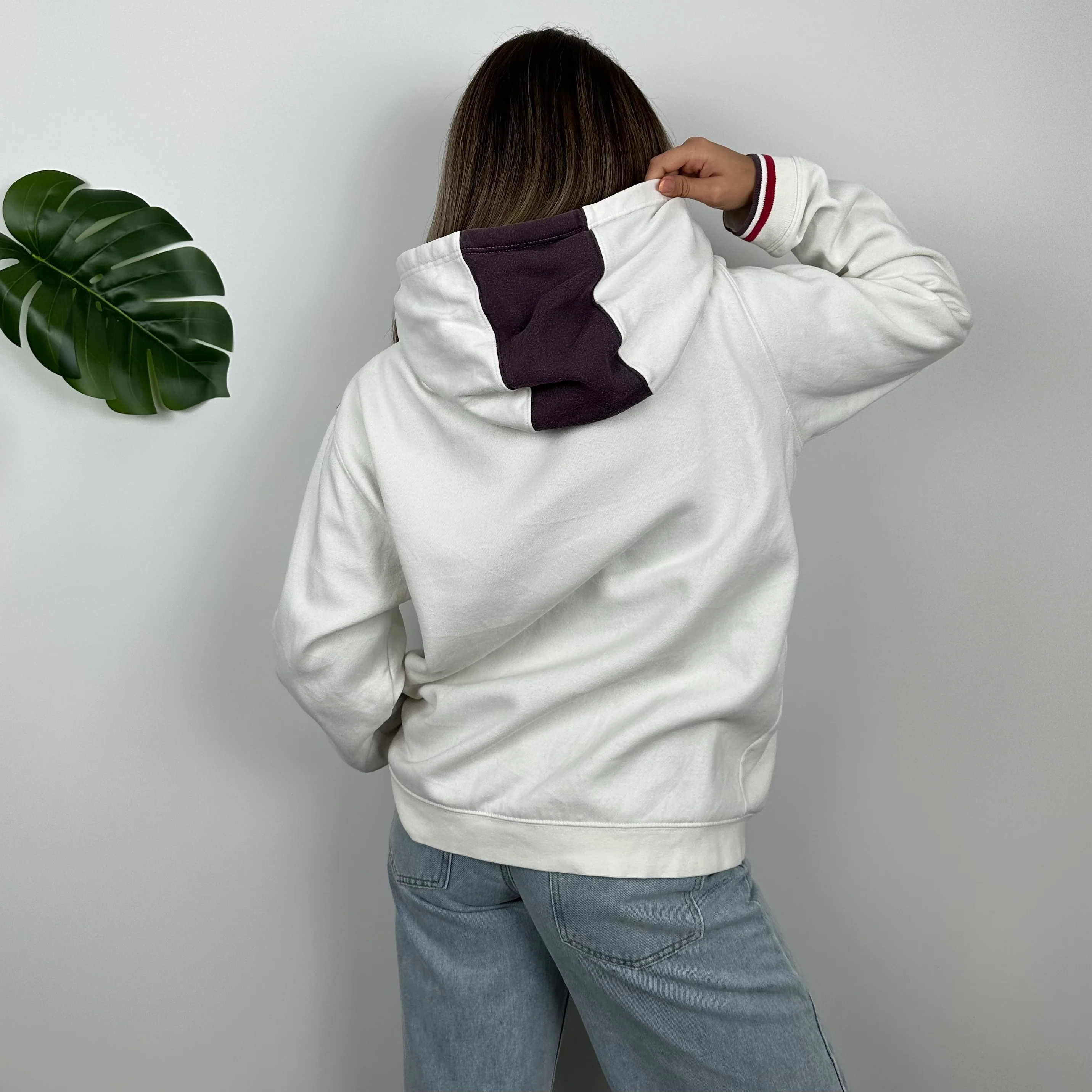Nike White Embroidered Spell Out Hoodie (M) - Image 9