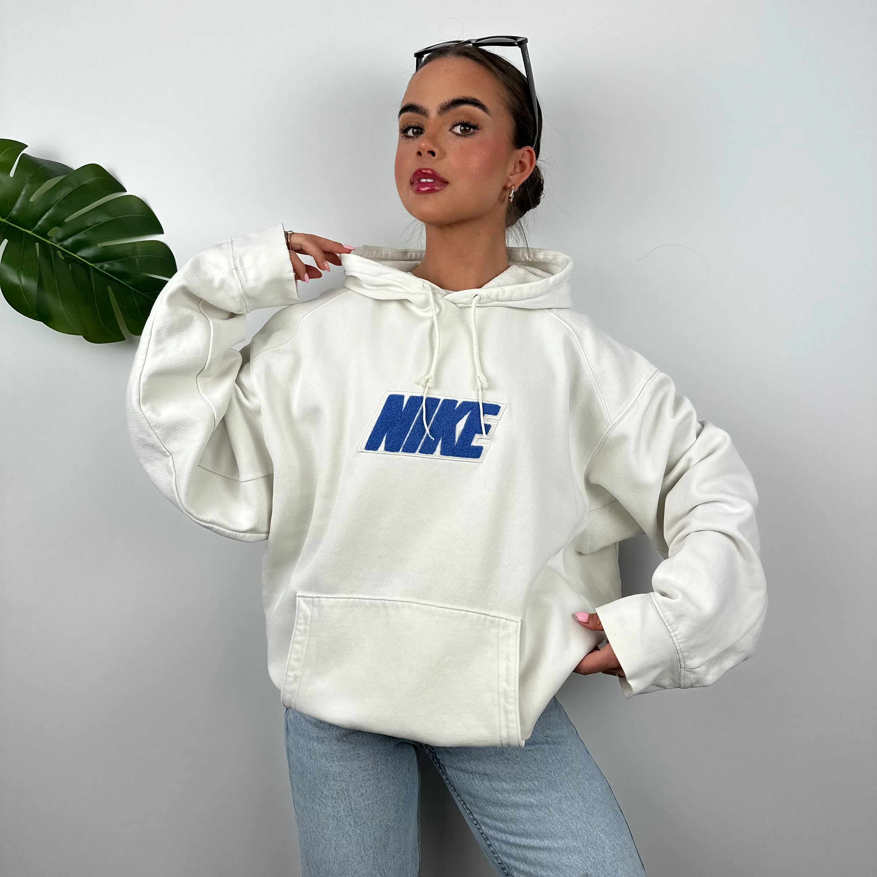 Nike White Embroidered Spell Out Hoodie (L) - Image 6