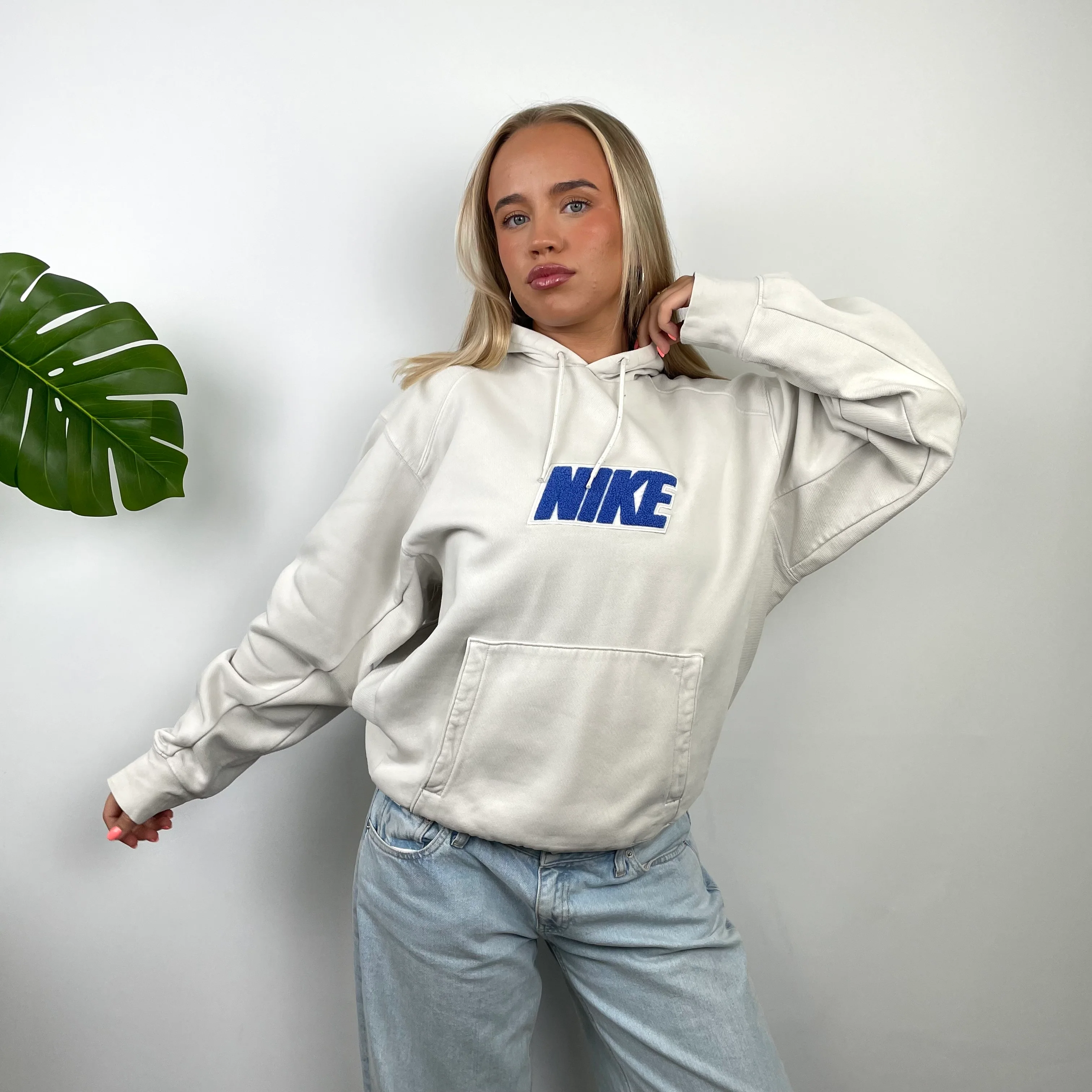 Nike White Embroidered Spell Out Hoodie (M)