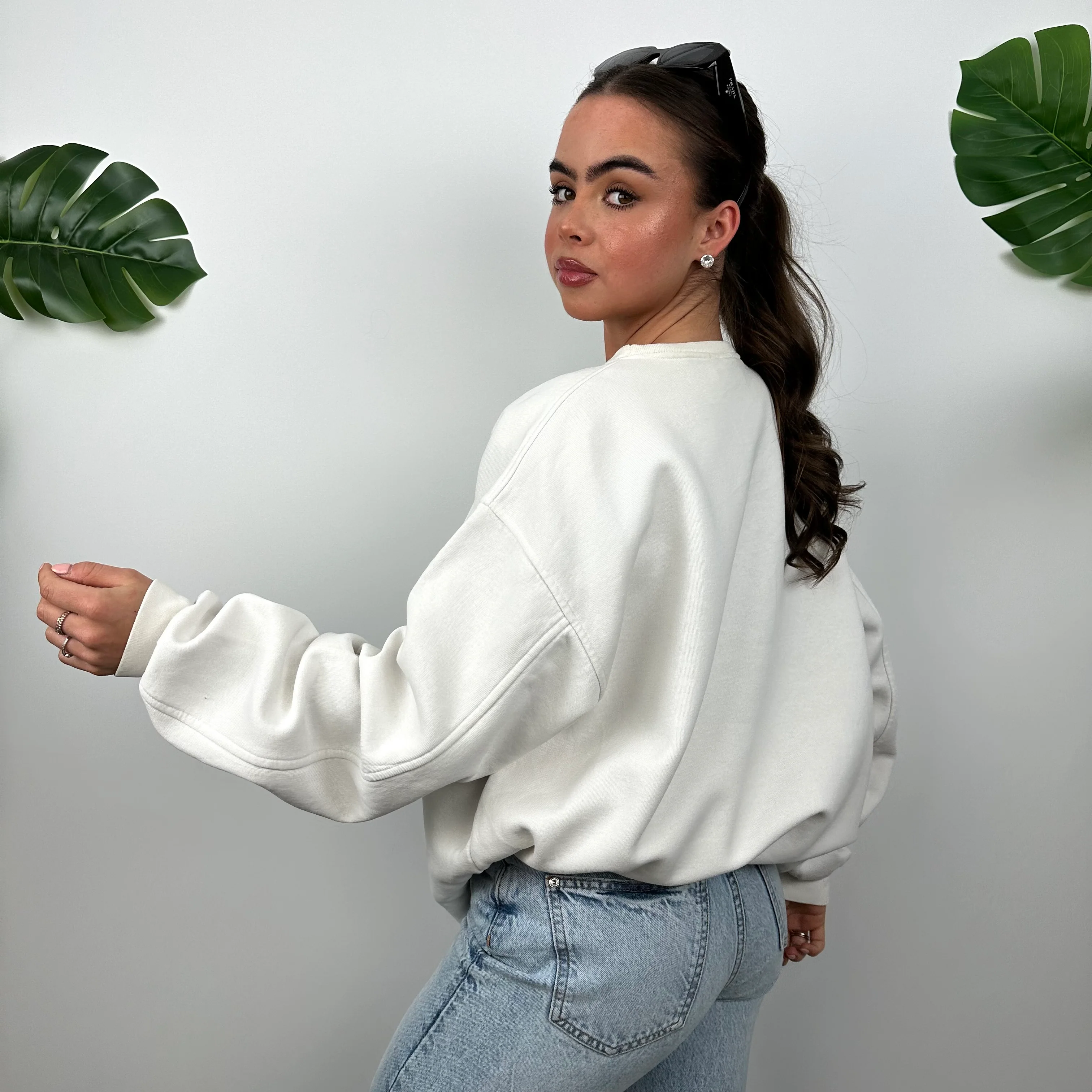 Nike White Embroidered Spell Out Sweatshirt (L) - Image 6