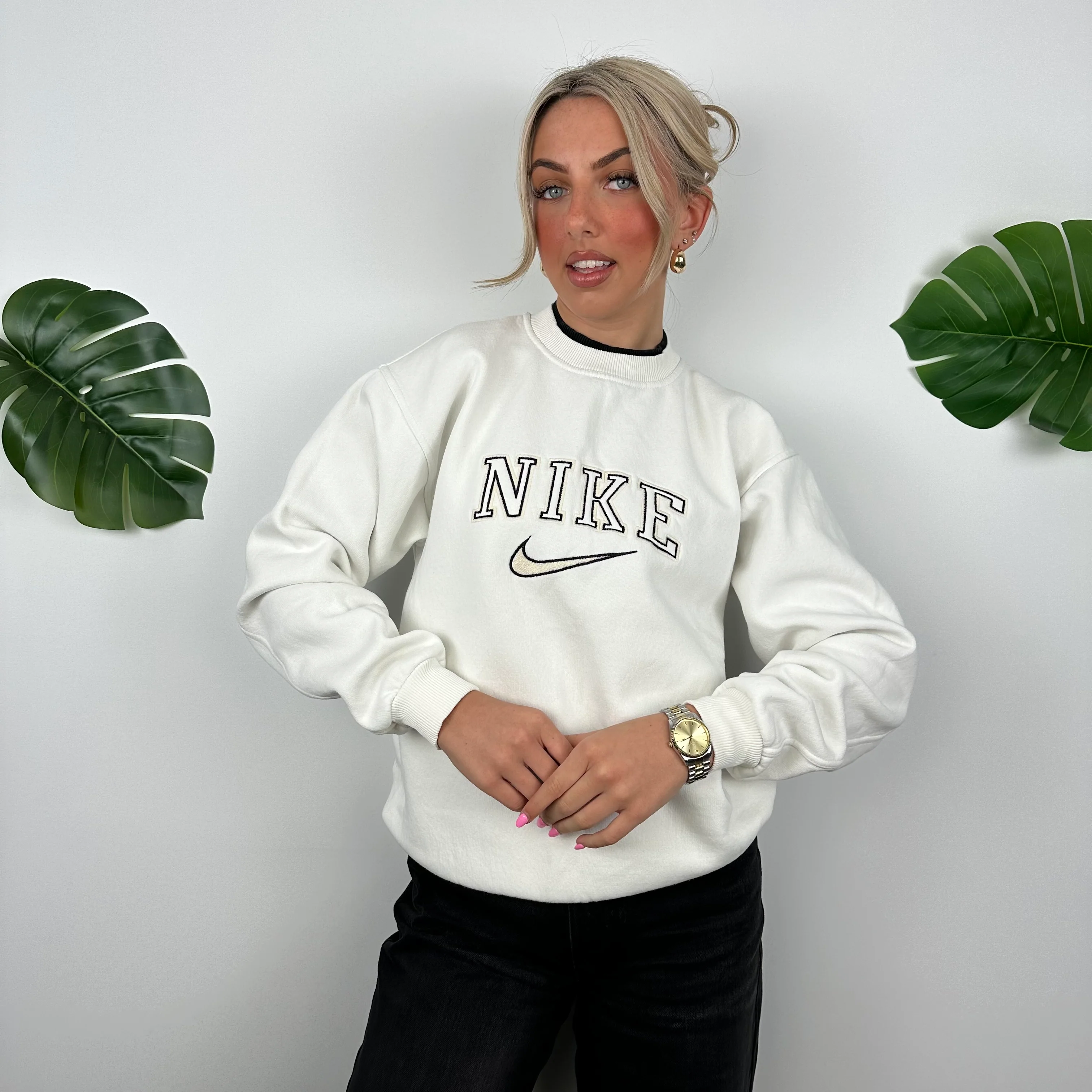 Nike White Embroidered Spell Out Sweatshirt (M) - Image 6