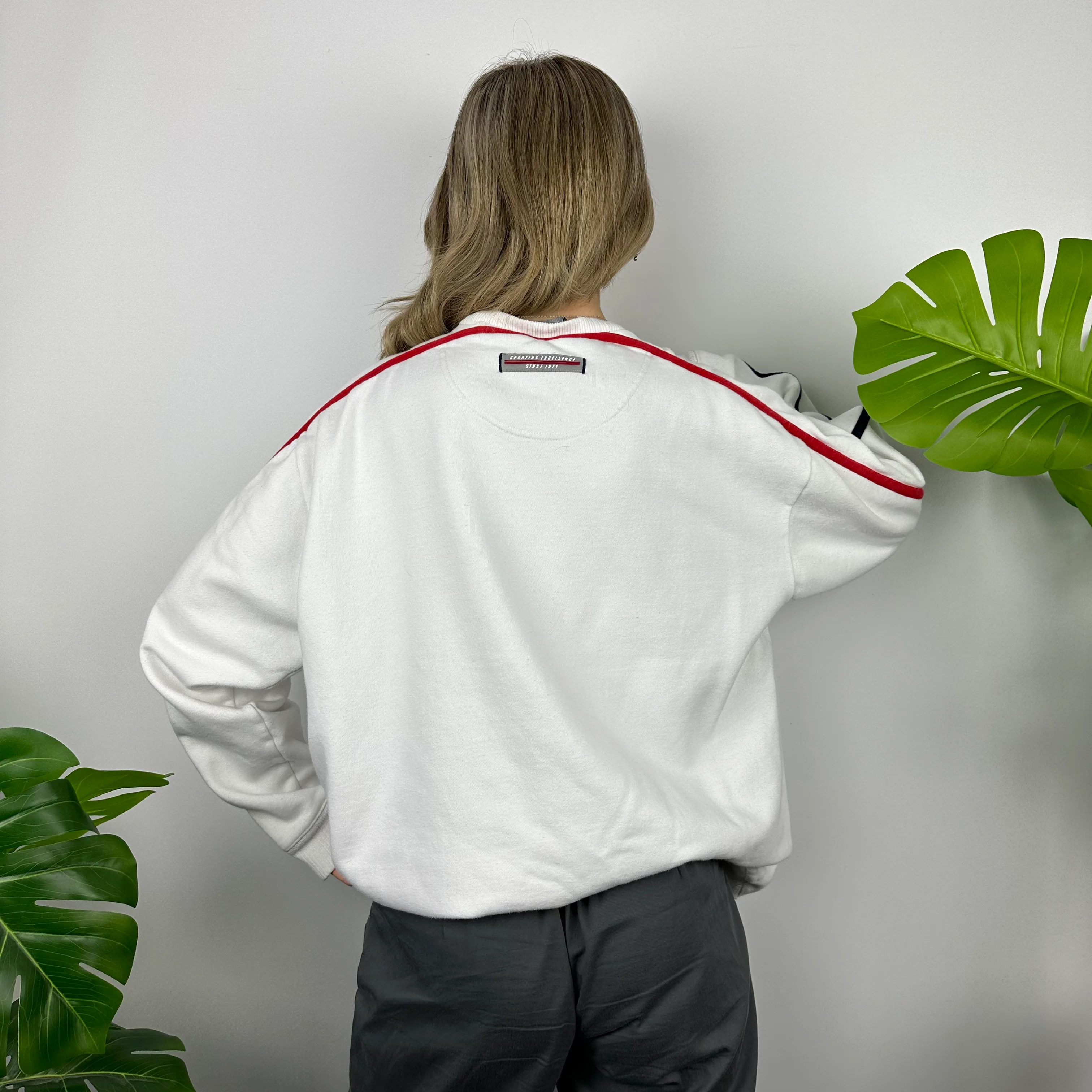Nike White Embroidered Spell Out Sweatshirt (XL) - Image 5