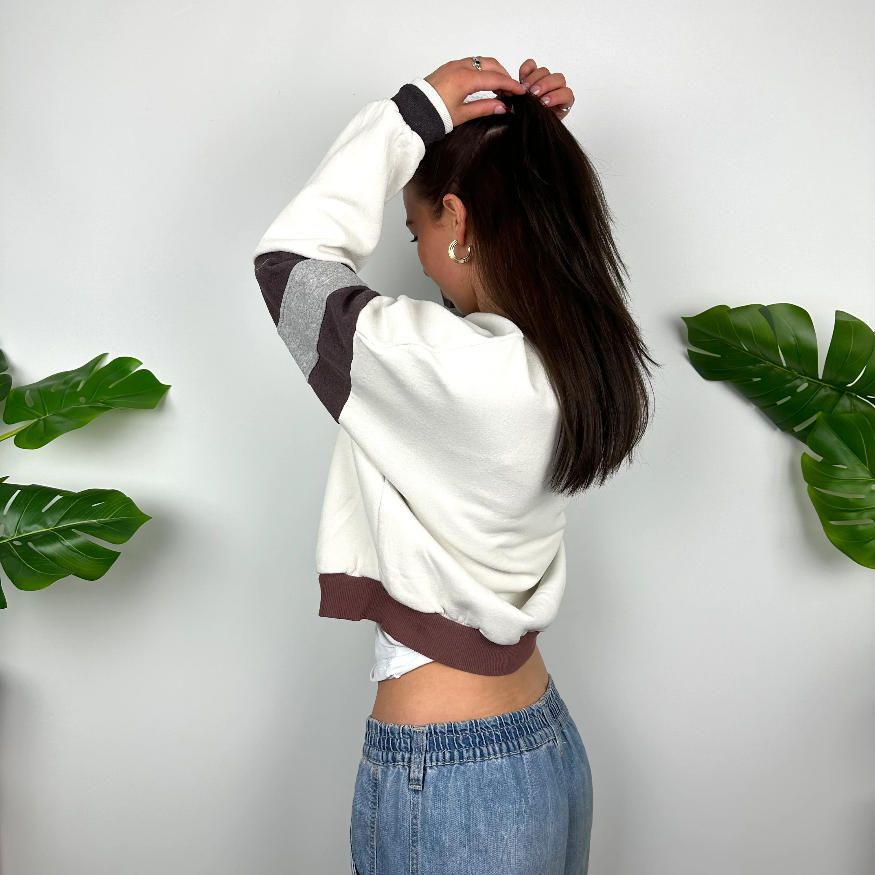 Nike White Embroidered Spell Out Sweatshirt (S) - Image 4