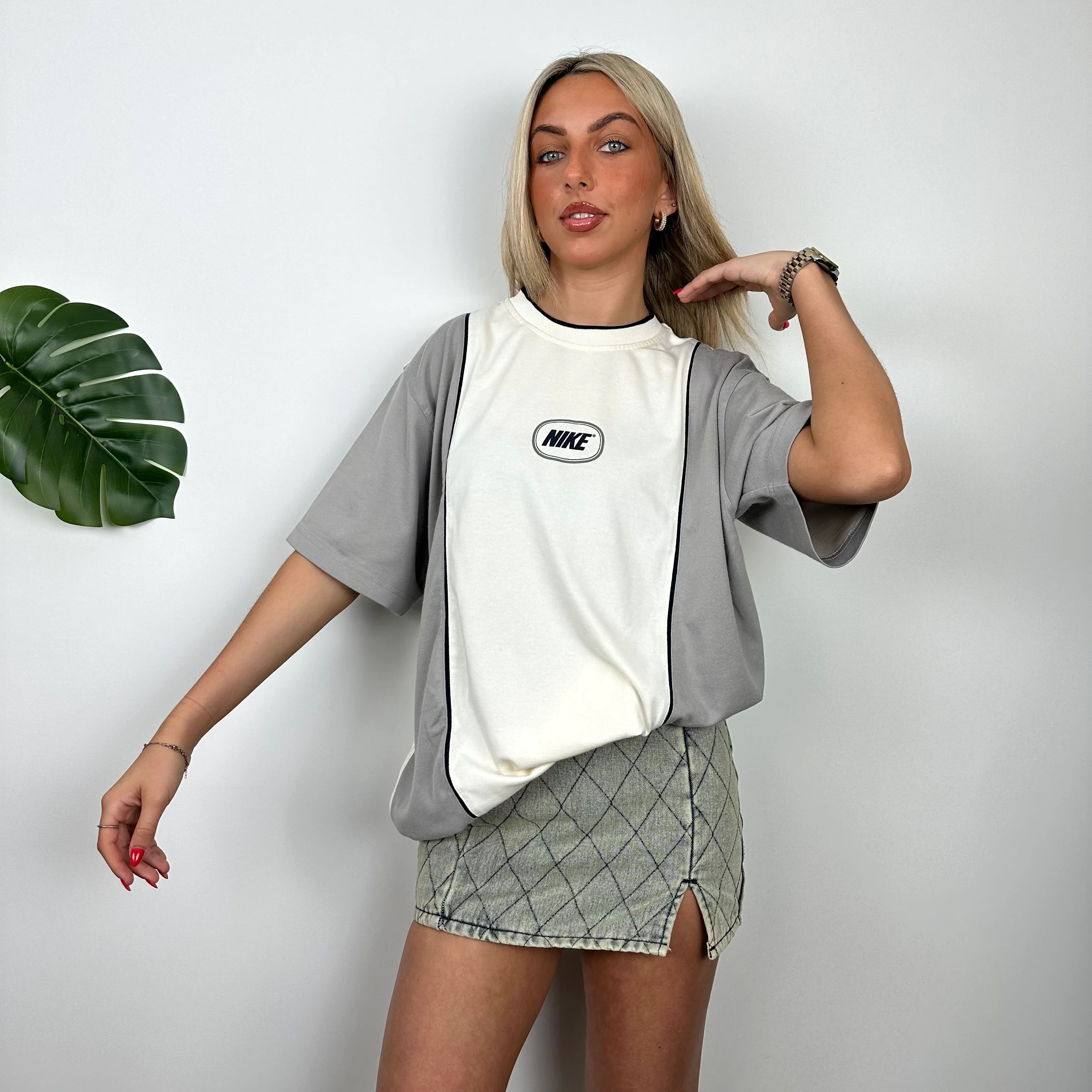 Nike White Embroidered Spell Out T Shirt (L) - Image 2
