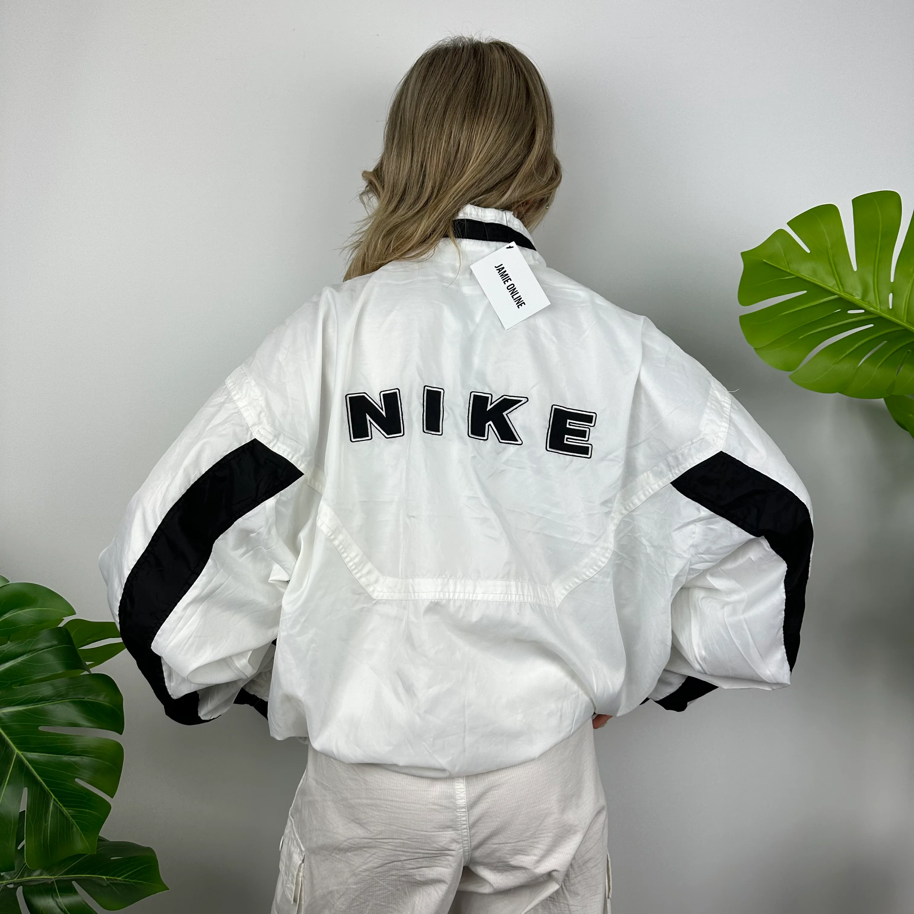 Nike White Embroidered Spell Out Windbreaker Jacket (XXL) - Image 3