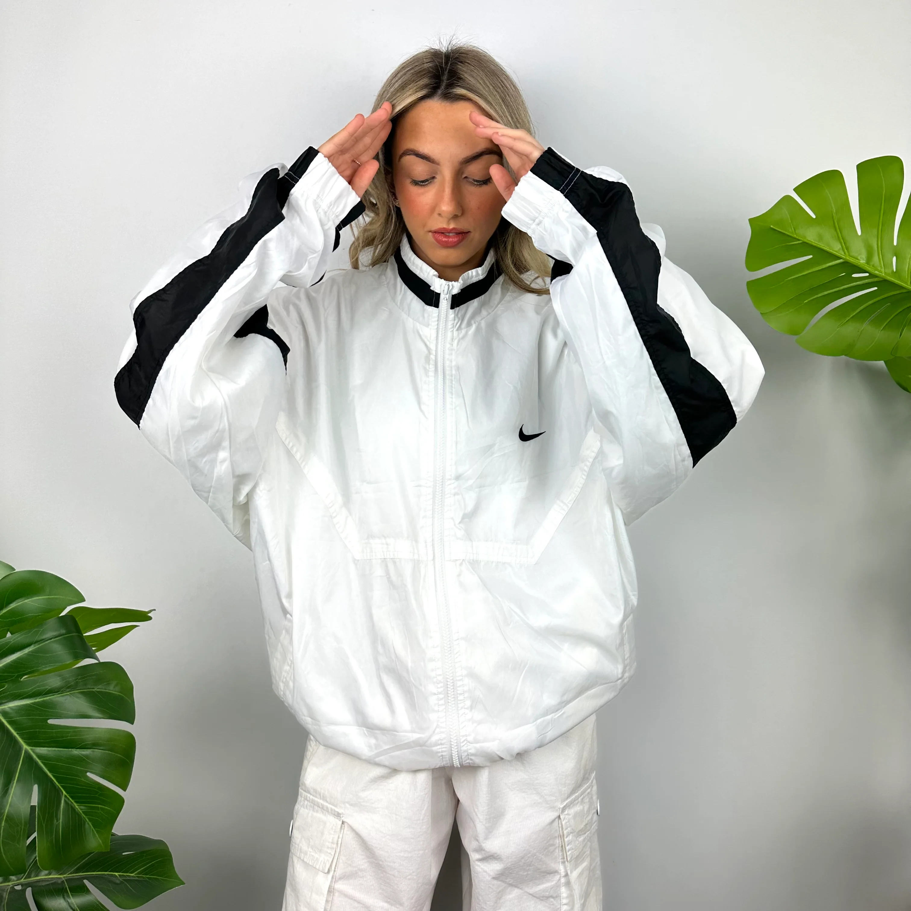 Nike White Embroidered Spell Out Windbreaker Jacket (XXL) - Image 6
