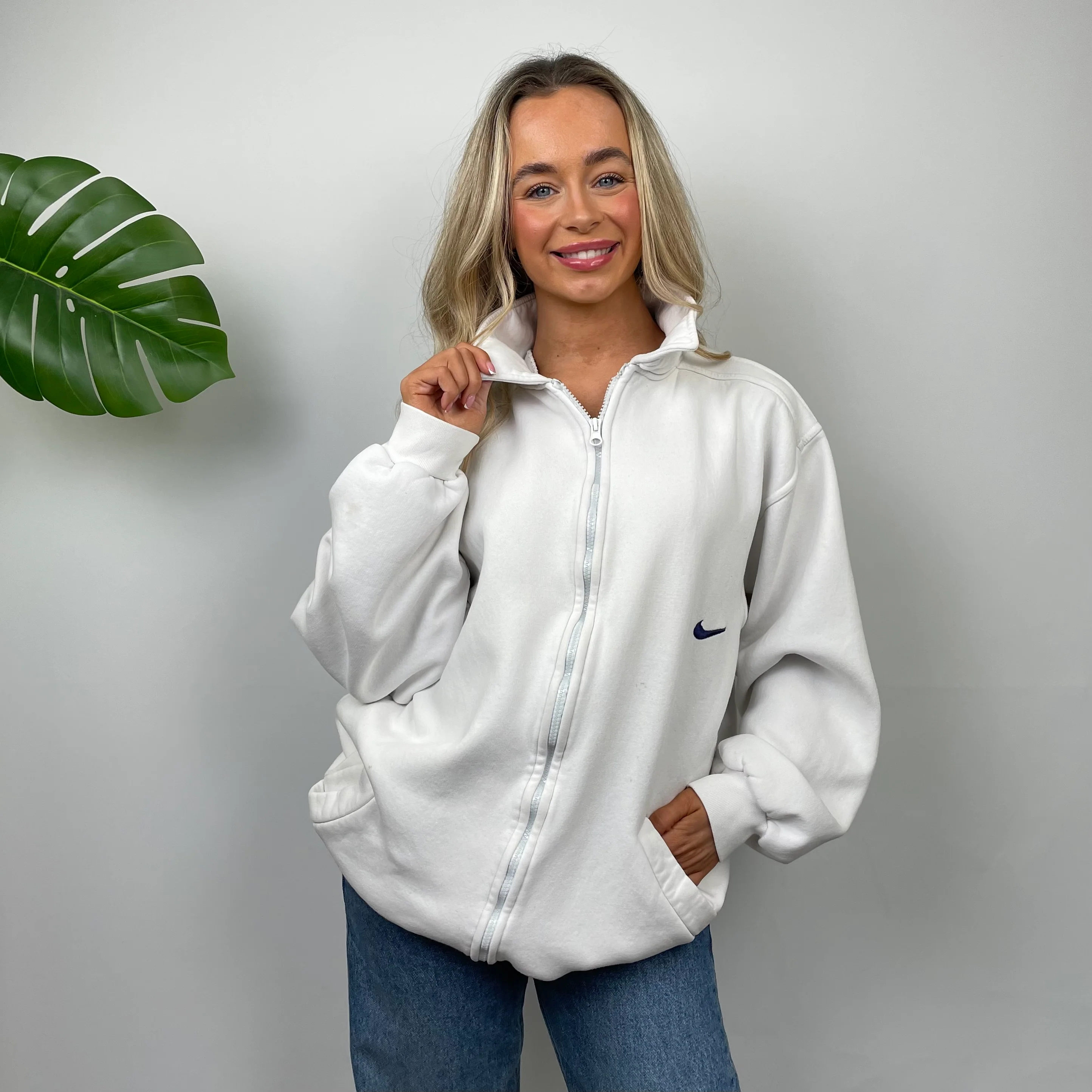 Nike White Embroidered Spell Out Zip Up Jacket (L) - Image 8