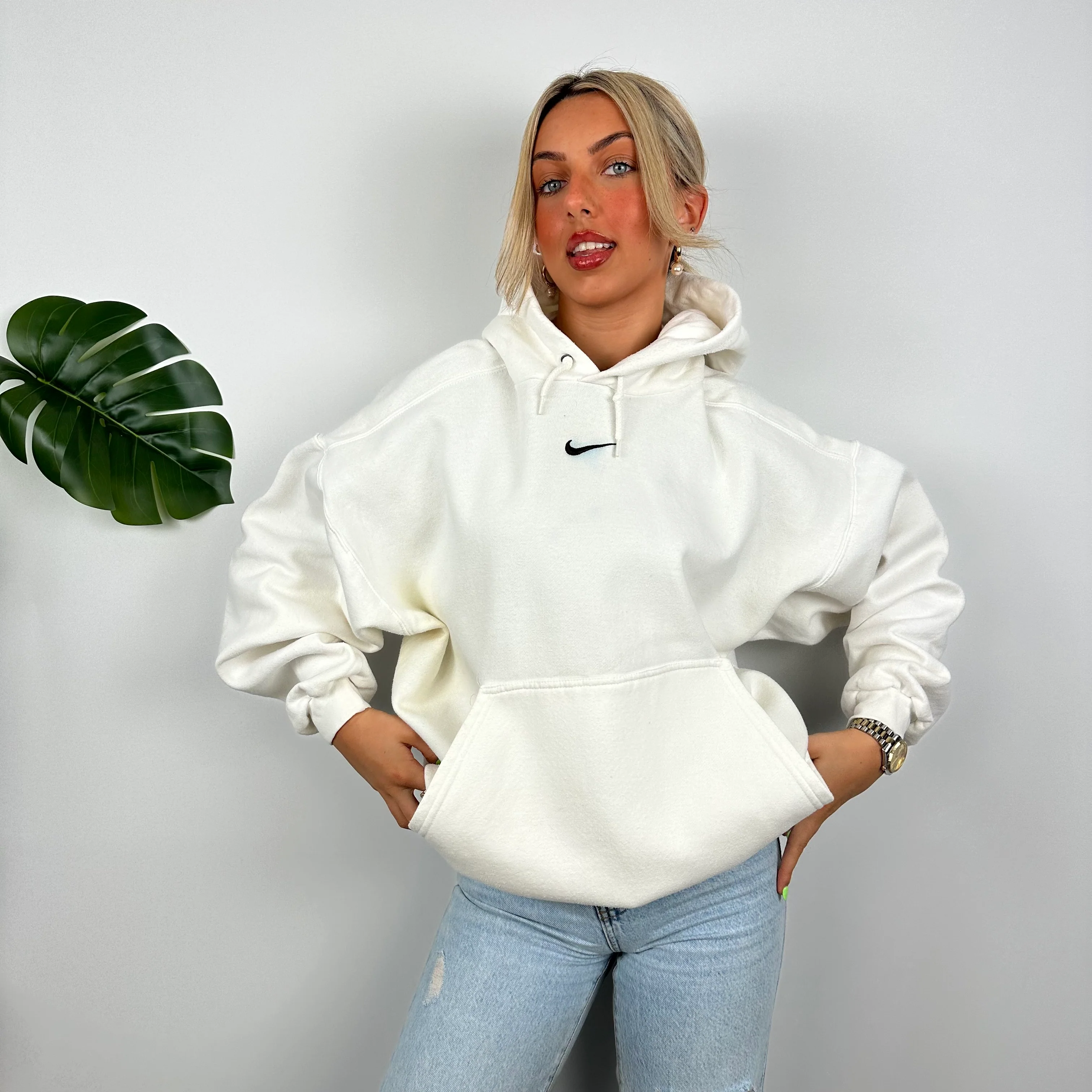 Nike White Embroidered Swoosh Hoodie (L)