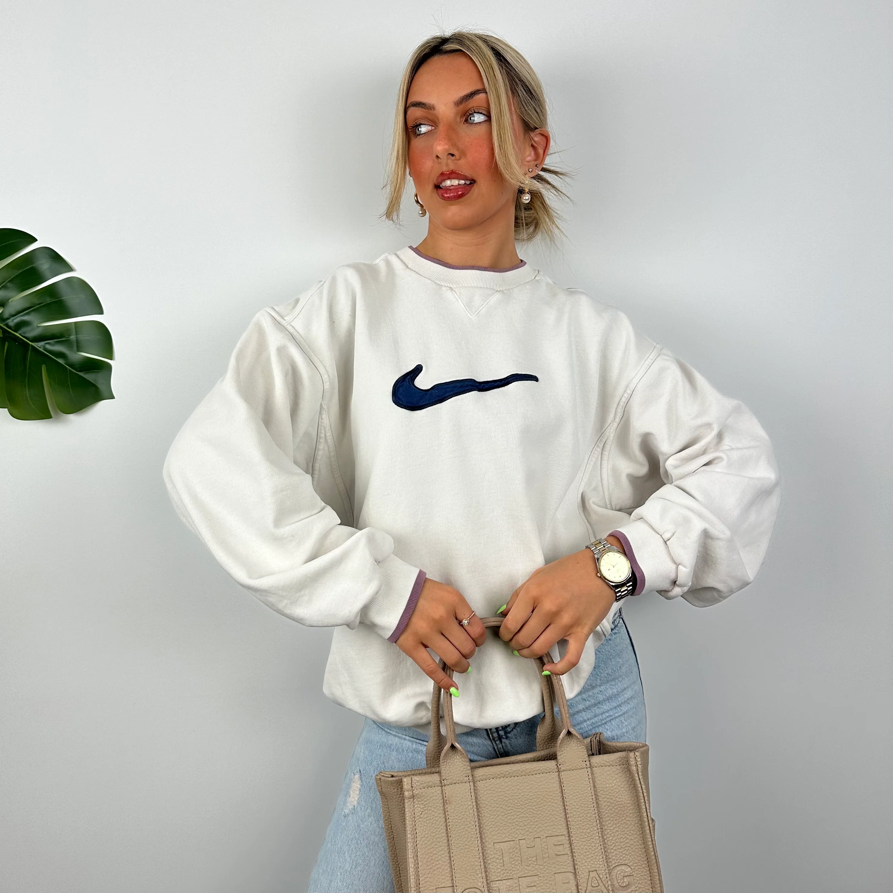 Nike White Embroidered Swoosh Sweatshirt (M) - Image 5