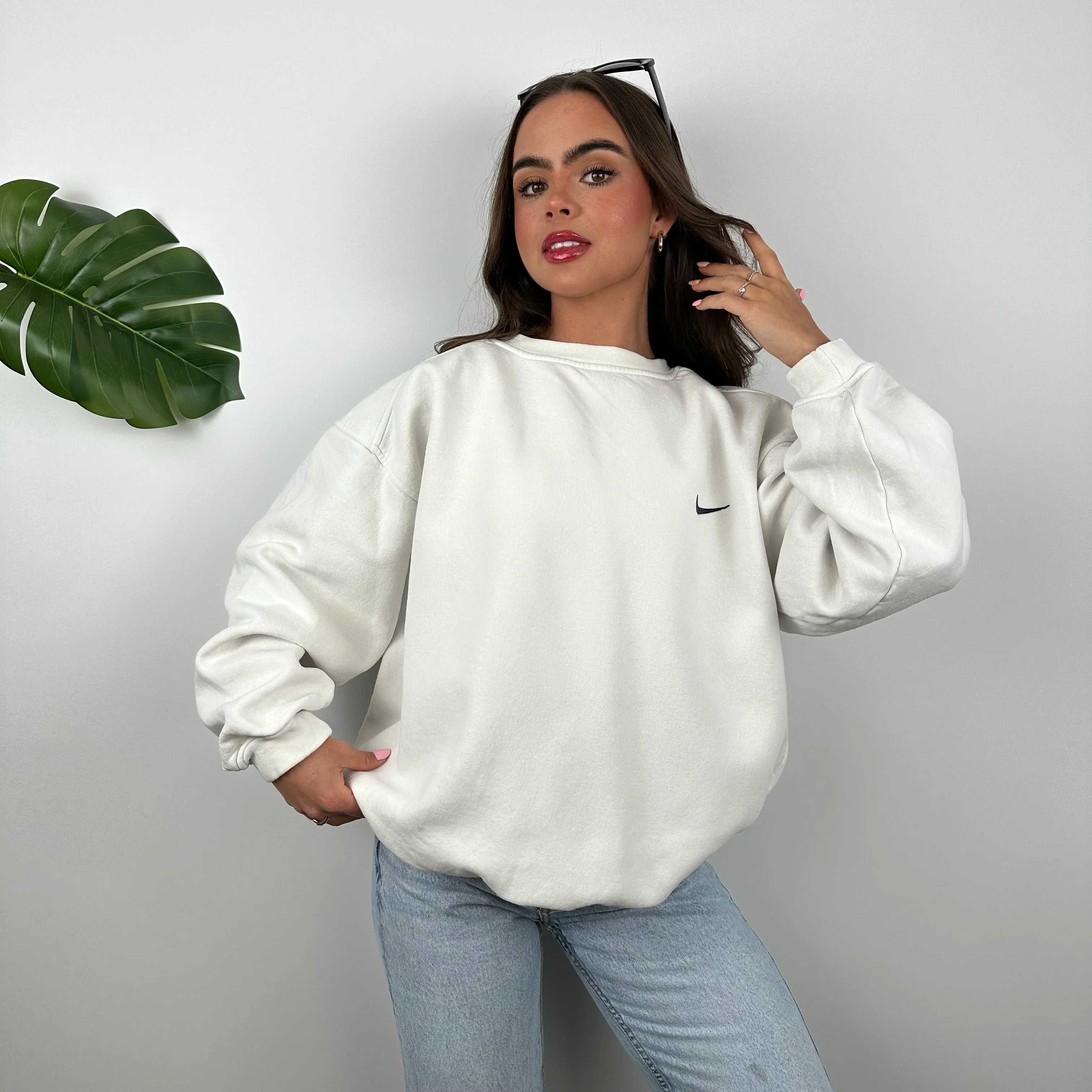 Nike White Embroidered Swoosh Sweatshirt (XL) - Image 2
