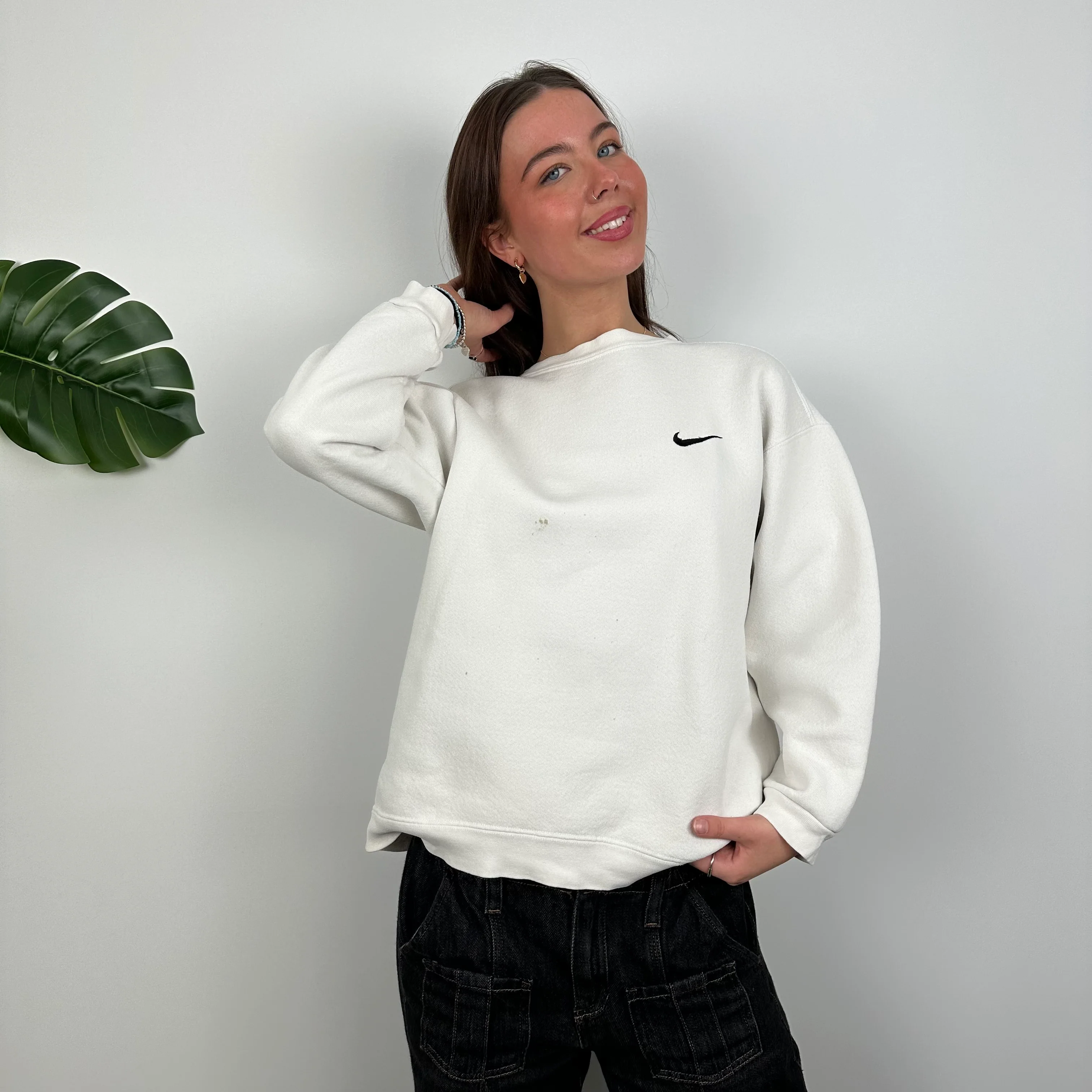 Nike White Embroidered Swoosh Sweatshirt (L) - Image 4